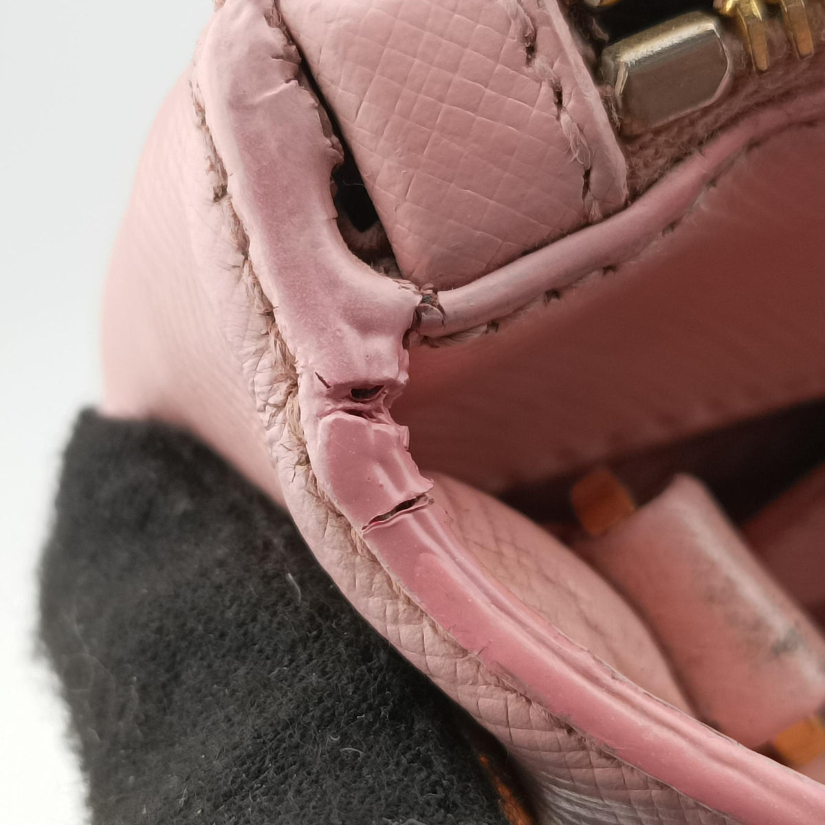 Pre-owned Prada Galleria Pink SAFFIANO Leather BN1786 handbag | stylenewstar