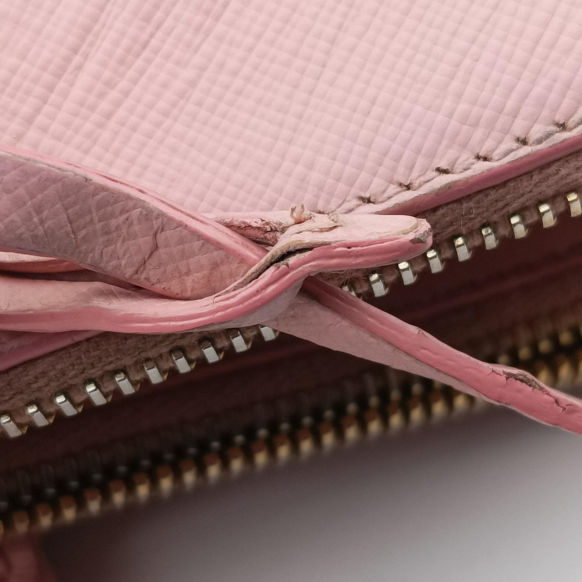 Pre-owned Prada Galleria Pink SAFFIANO Leather BN1786 handbag | stylenewstar