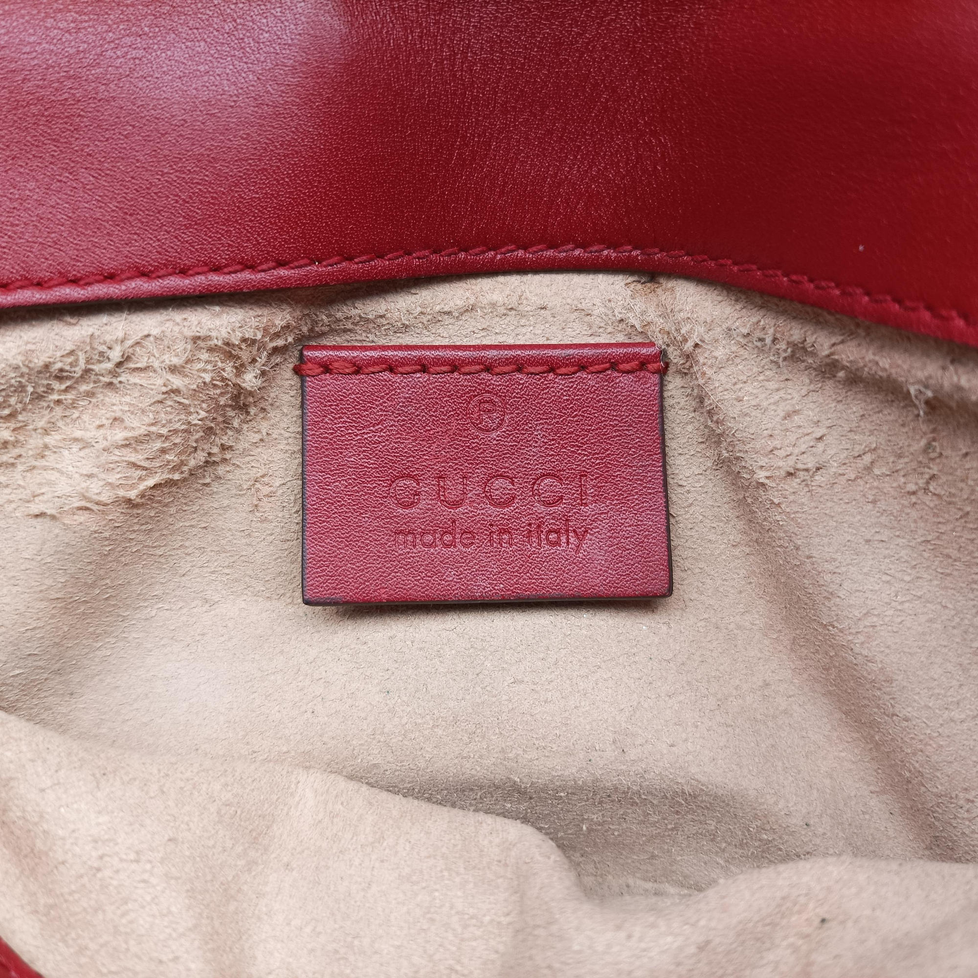 Pre-owned Gucci GG Marmont Red Leather 476433 shoulderbag | stylenewstar
