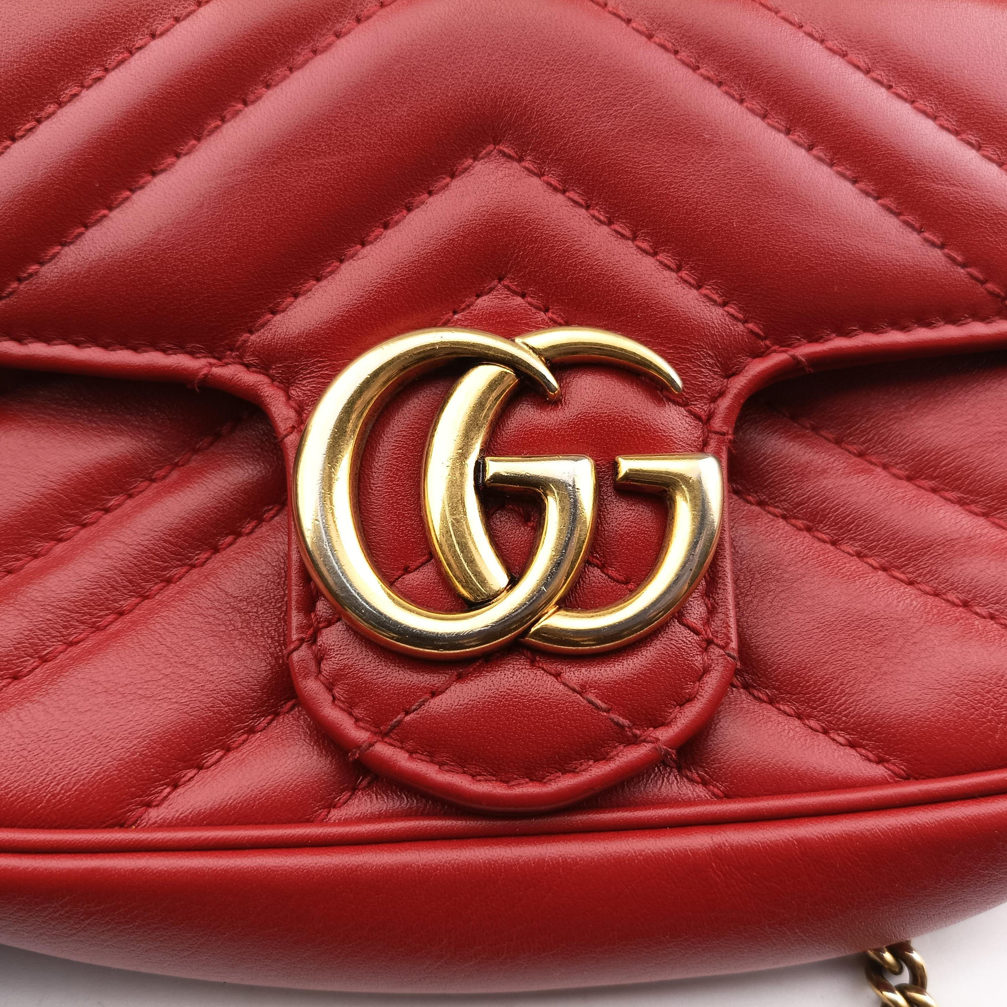 Pre-owned Gucci GG Marmont Red Leather 476433 shoulderbag | stylenewstar
