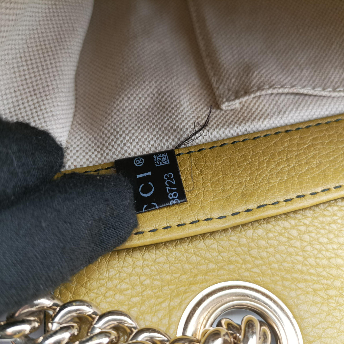 Pre-owned Gucci Emily Yellow Leather 295402 shoulderbag | stylenewstar
