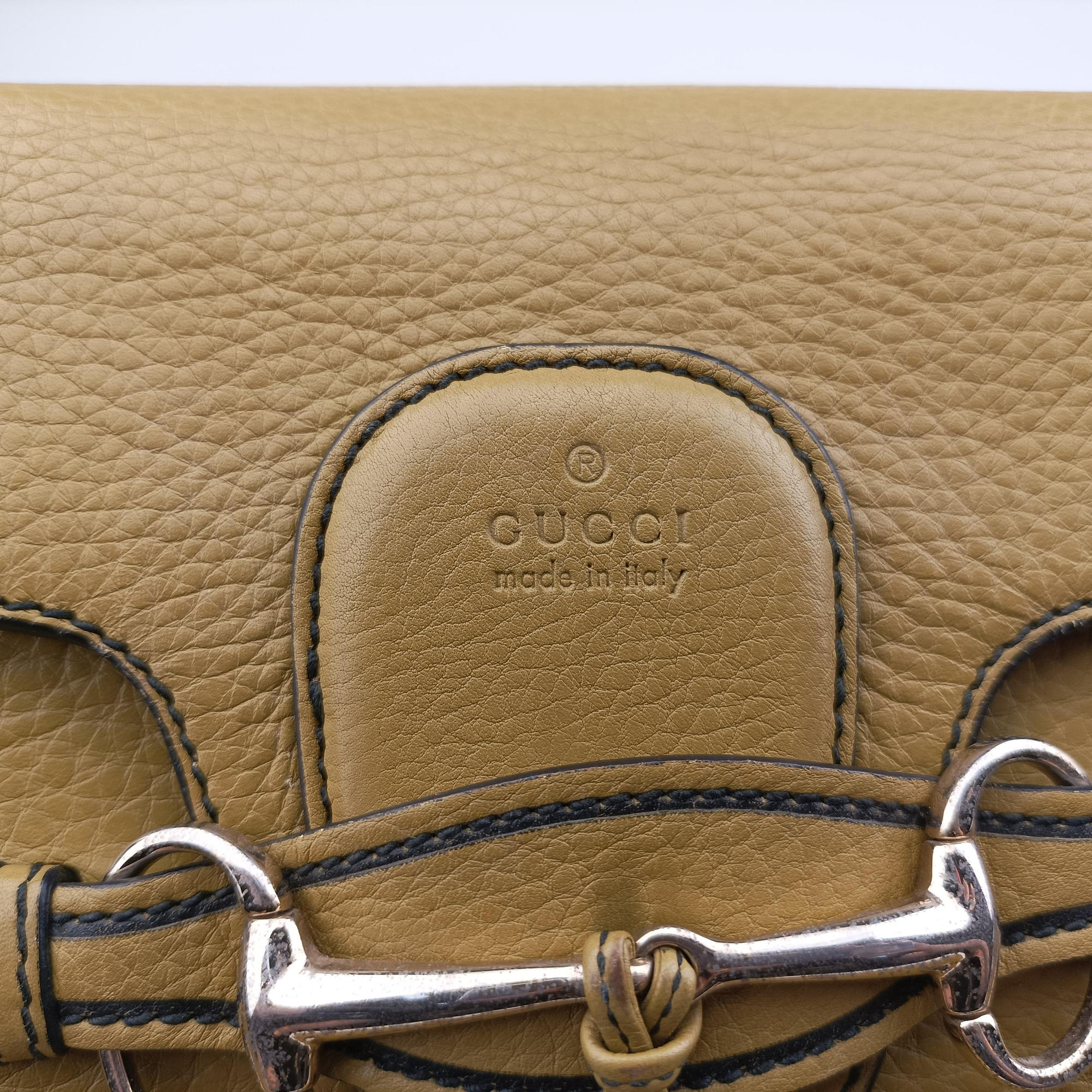 Pre-owned Gucci Emily Yellow Leather 295402 shoulderbag | stylenewstar