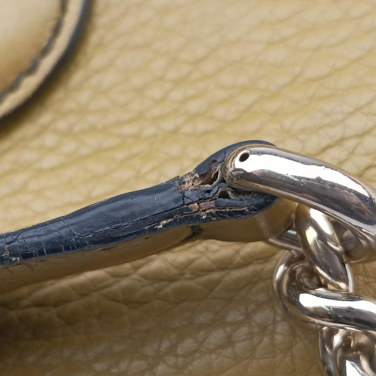 Pre-owned Gucci Emily Yellow Leather 295402 shoulderbag | stylenewstar