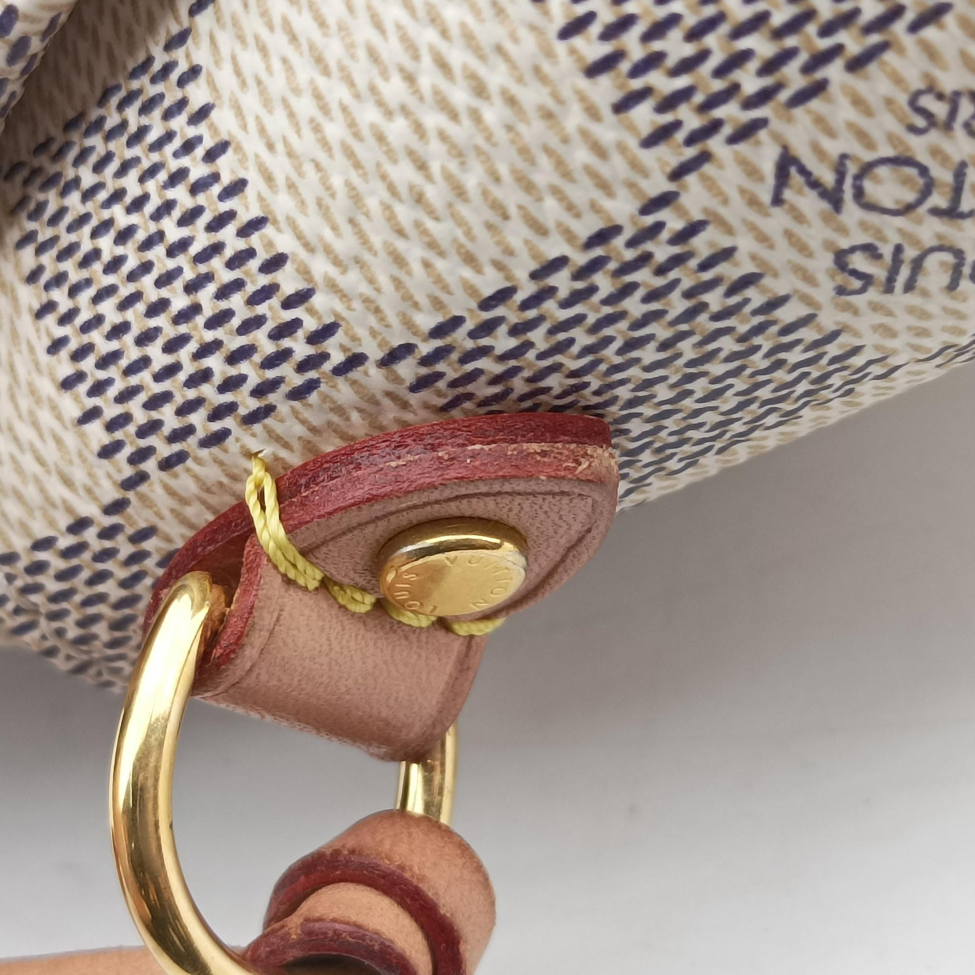 Secondhand Louis Vuitton CROISETTE Azur Damier Canvas N41581 shoulderbag | stylenewstar