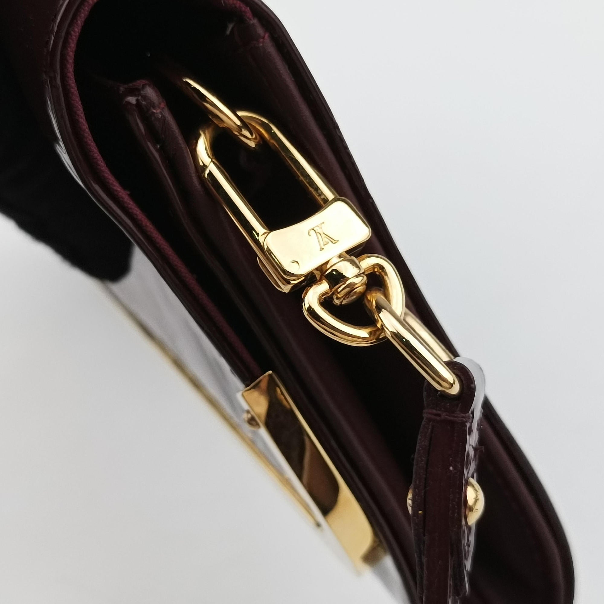 Pre-owned Louis Vuitton Rossmore MM Amarante Vernis M91550 shoulderbag | stylenewstar