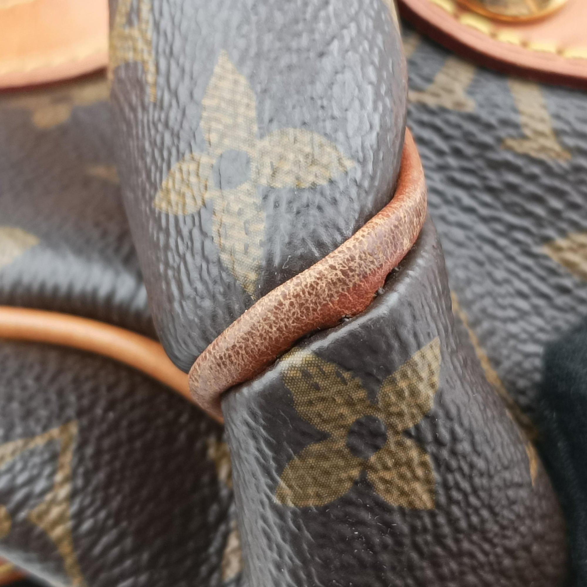 Pre-owned Louis Vuitton STRESA PM brown Monogram Canvas M51186 handbag | stylenewstar