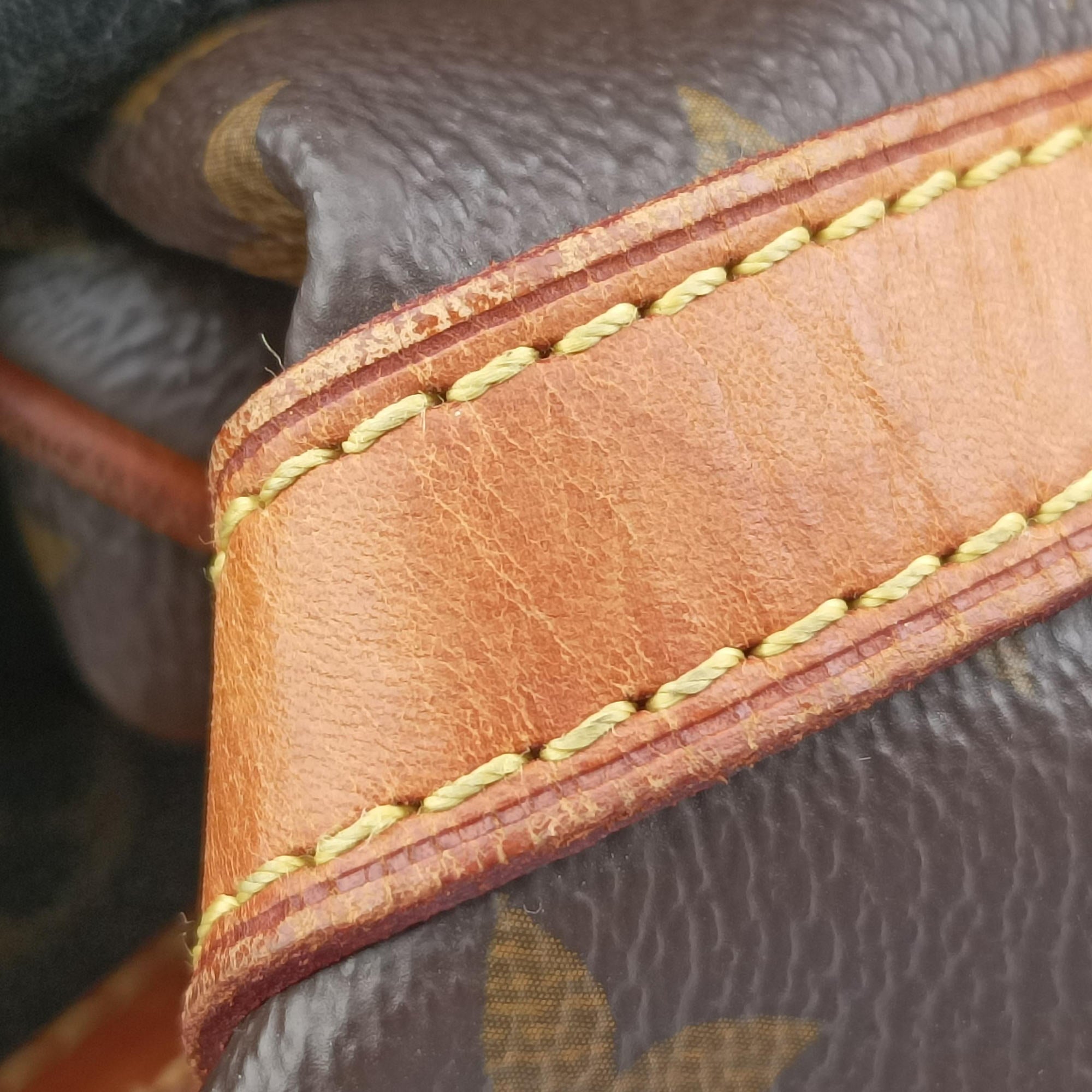 Pre-owned Louis Vuitton STRESA PM brown Monogram Canvas M51186 handbag | stylenewstar