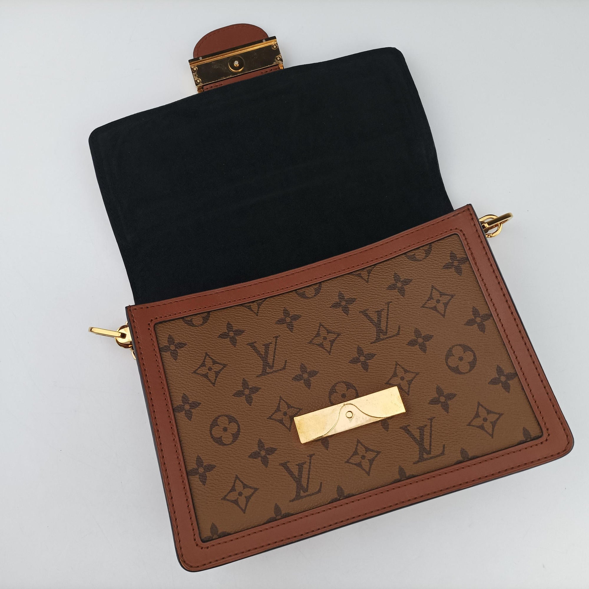 Pre-owned Louis Vuitton DAUPHINE brown Monogram Reverse M45958 shoulderbag | stylenewstar