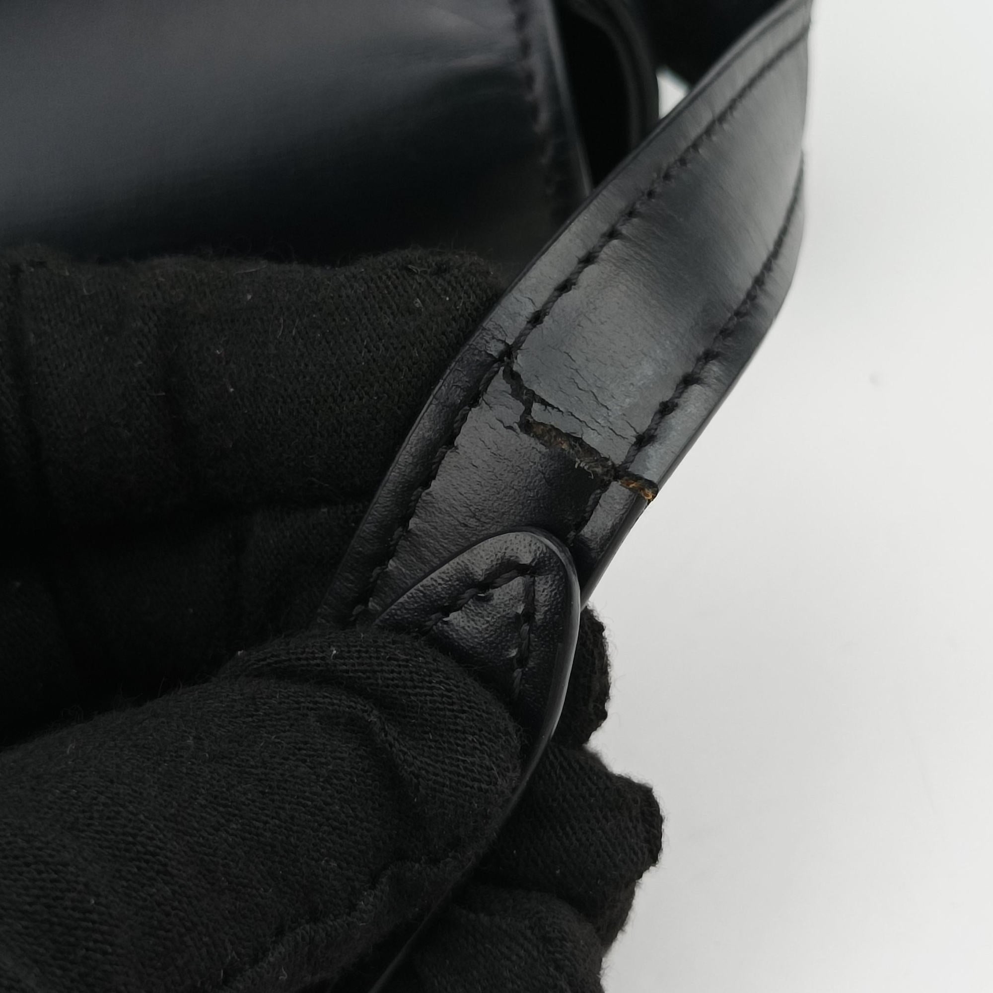 Secondhand Celine Claude Triomphe Black Leather  shoulderbag | stylenewstar