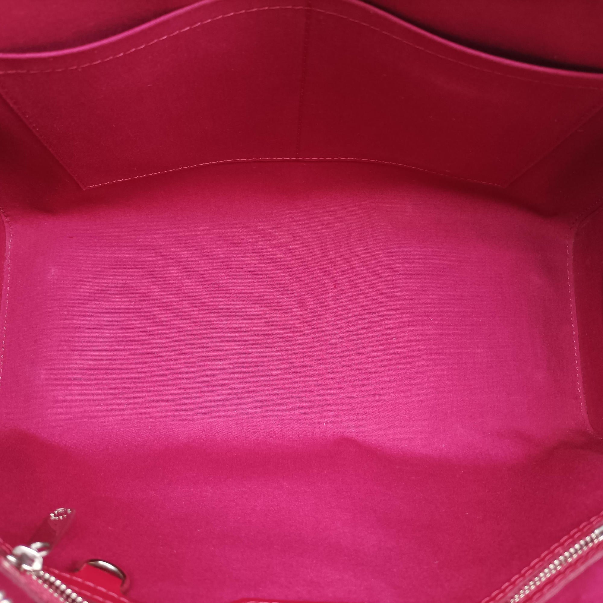 Pre-owned Louis Vuitton Brea MM Rubis Epi M4030E shoulderbag | stylenewstar