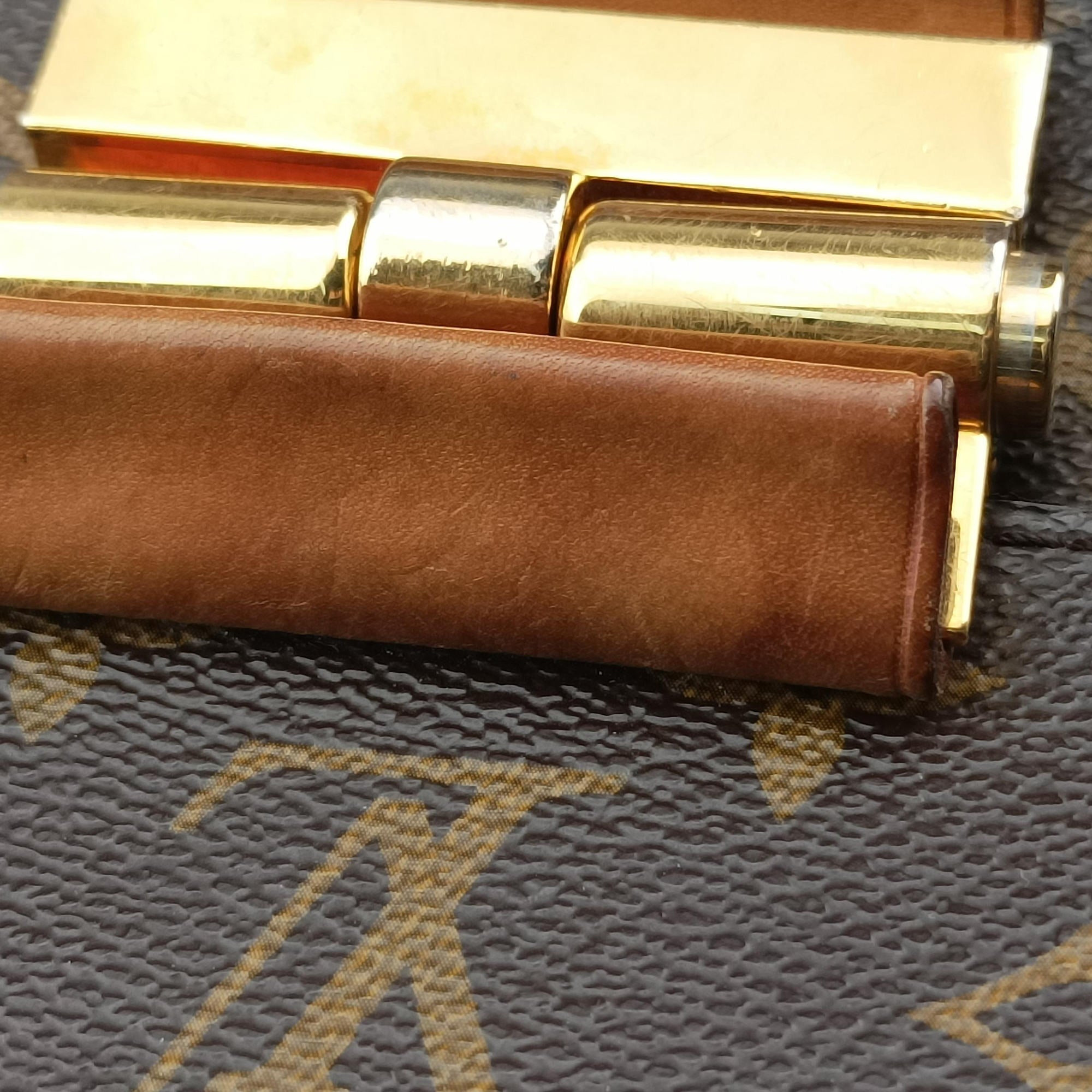 Vintage Louis Vuitton OLYMPE Brown×QUETSCHE Monogram Canvas×calf leather M40926 handbag | stylenewstar