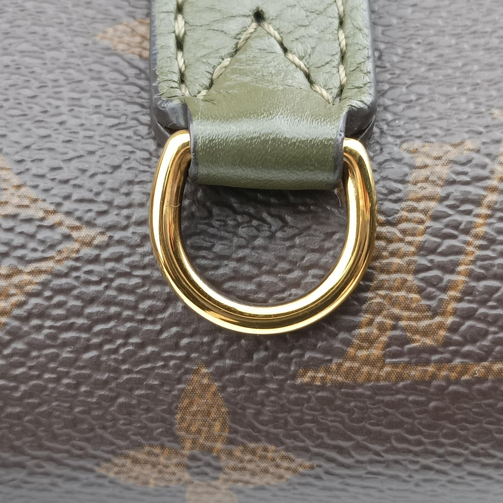 Pre-owned Louis Vuitton MARIGNAN brown×Khaki Monogram Canvas×calf leather M44286 shoulderbag | stylenewstar