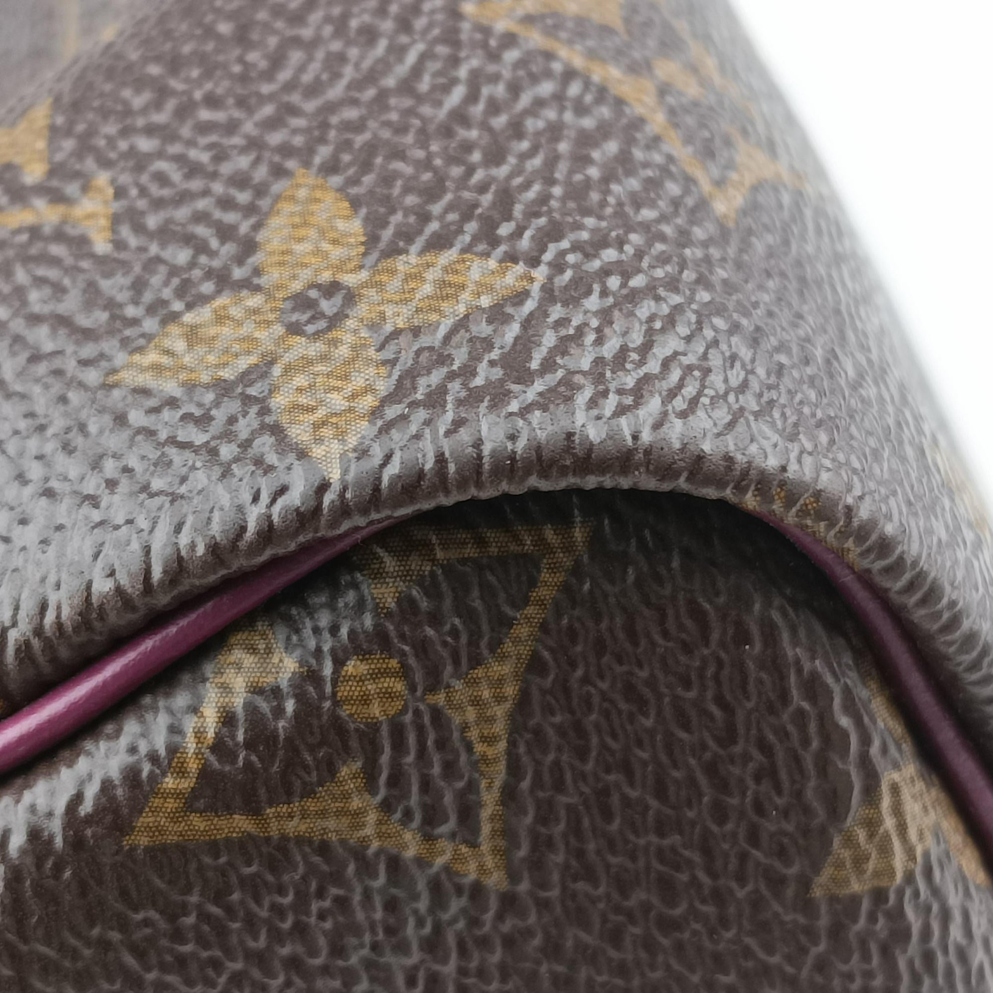 Vintage Louis Vuitton Speedy30 brown×Magenta Monogram Totem M41666 handbag | stylenewstar