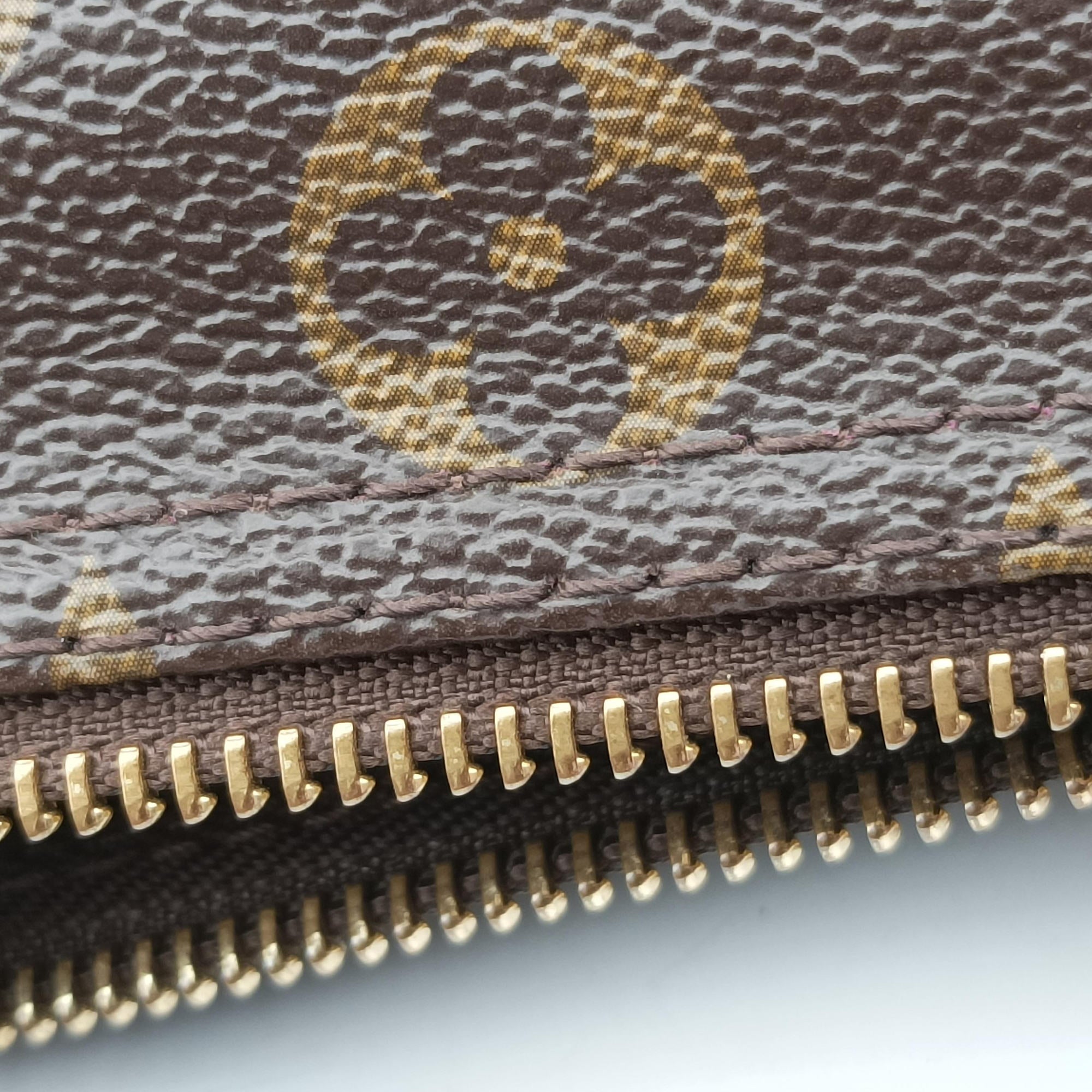 Vintage Louis Vuitton Speedy30 brown×Magenta Monogram Totem M41666 handbag | stylenewstar