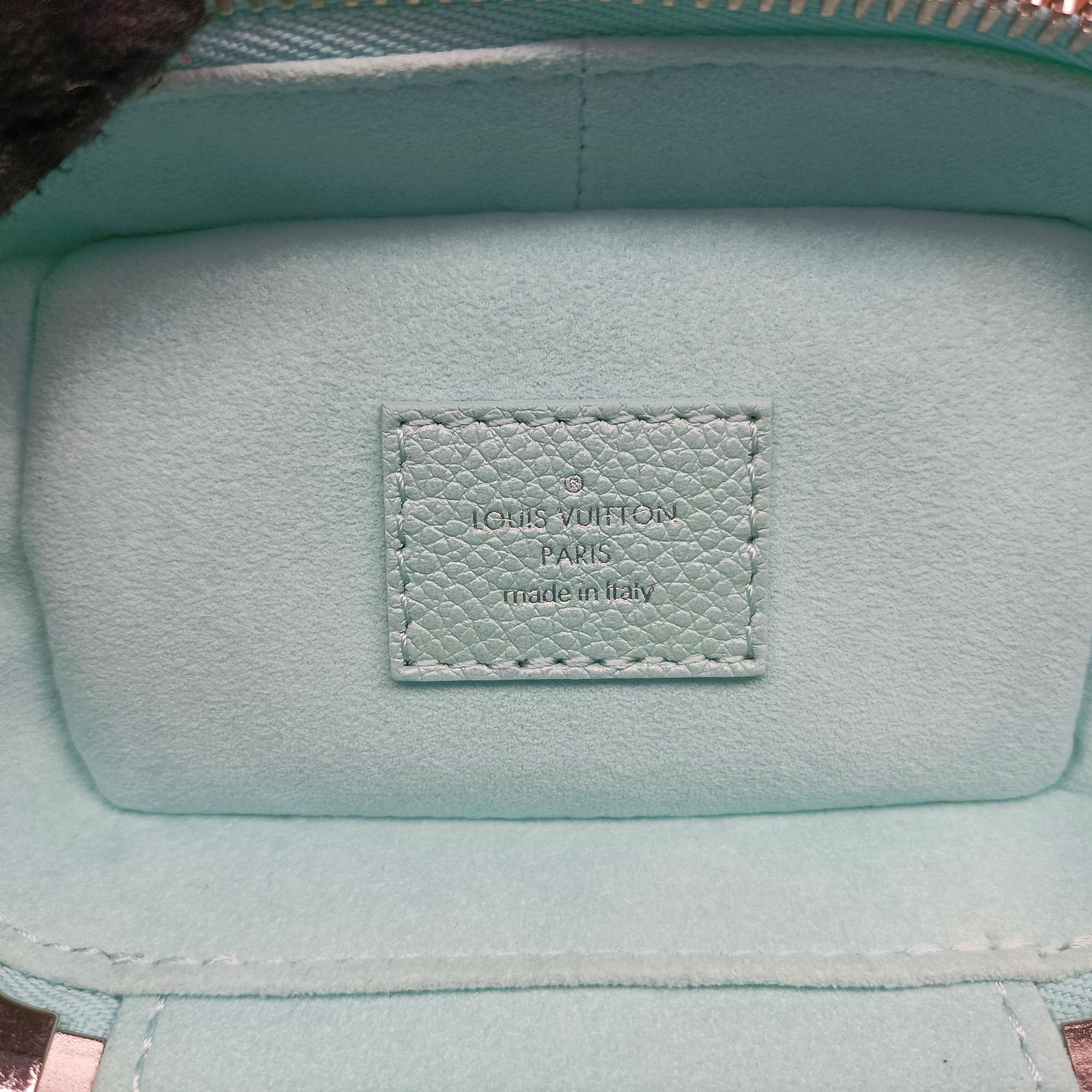 Pre-owned Louis Vuitton Micro Vanity pearlescent blue Monogram Empreinte M82193 shoulderbag | stylenewstar