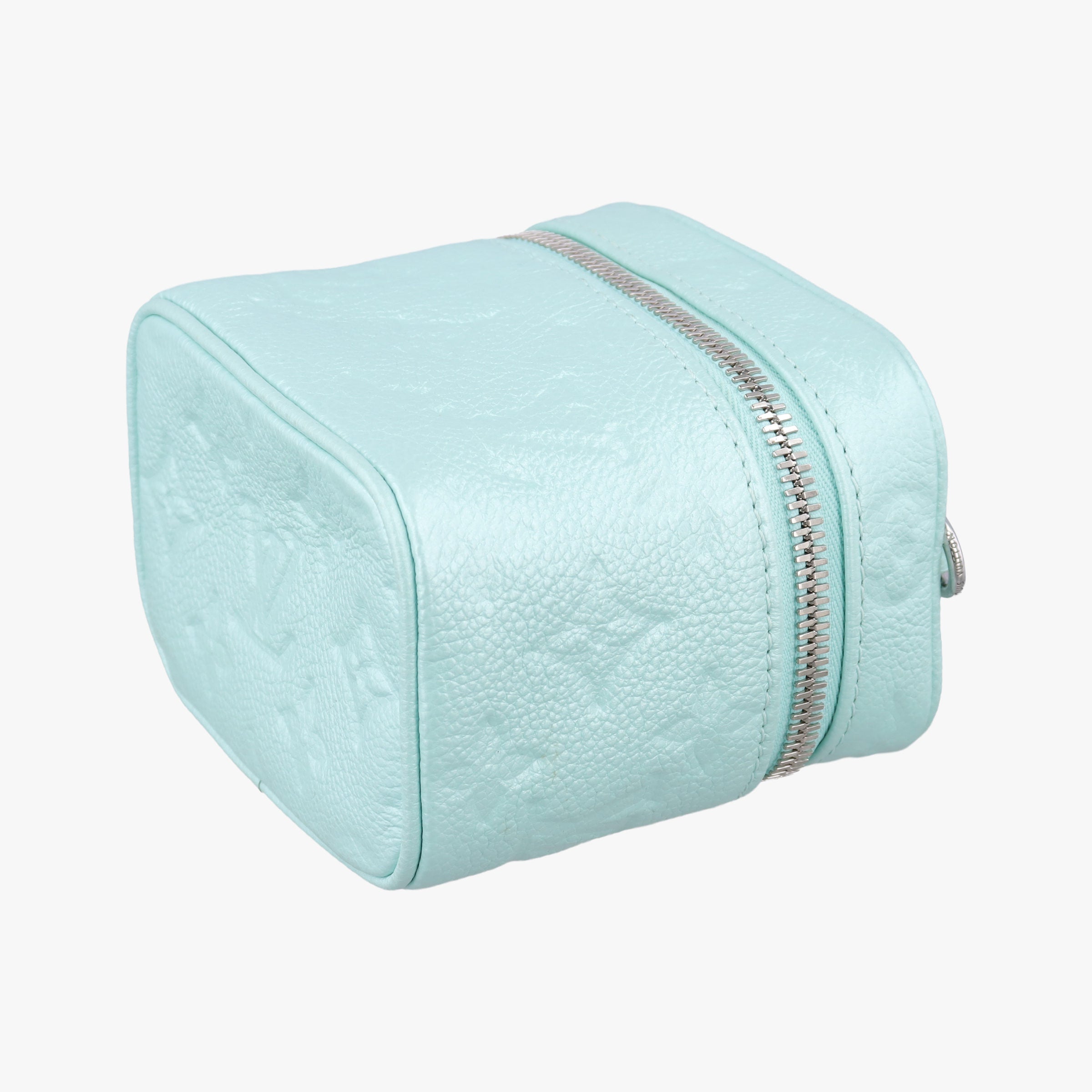 Pre-owned Louis Vuitton Micro Vanity pearlescent blue Monogram Empreinte M82193 shoulderbag | stylenewstar