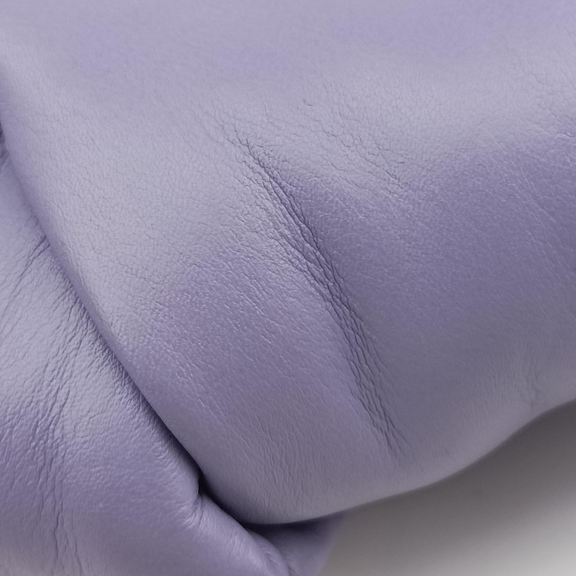 Pre-owned Bottega Veneta The TWIST Purple lambskin  clutchbag | stylenewstar