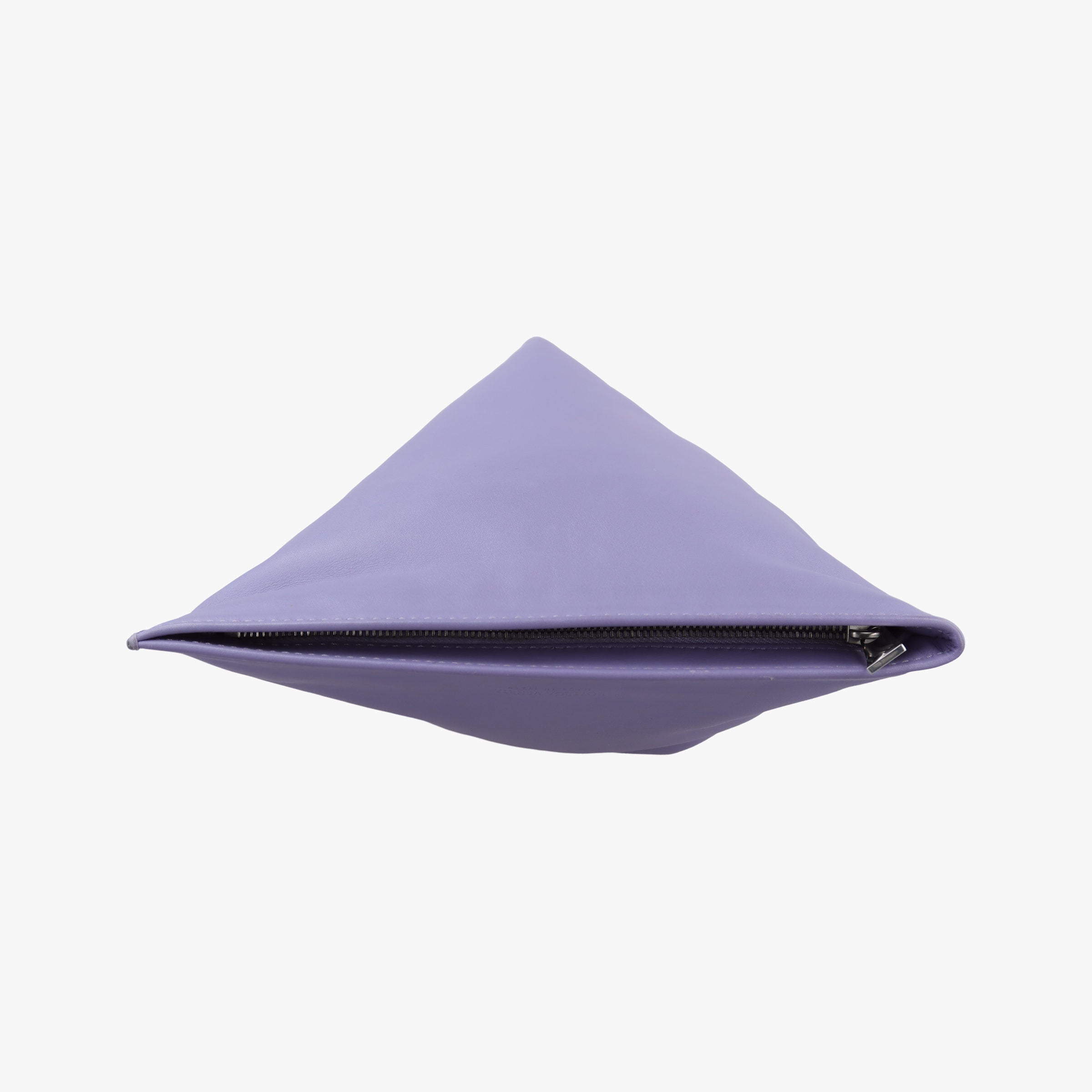 Pre-owned Bottega Veneta The TWIST Purple lambskin  clutchbag | stylenewstar