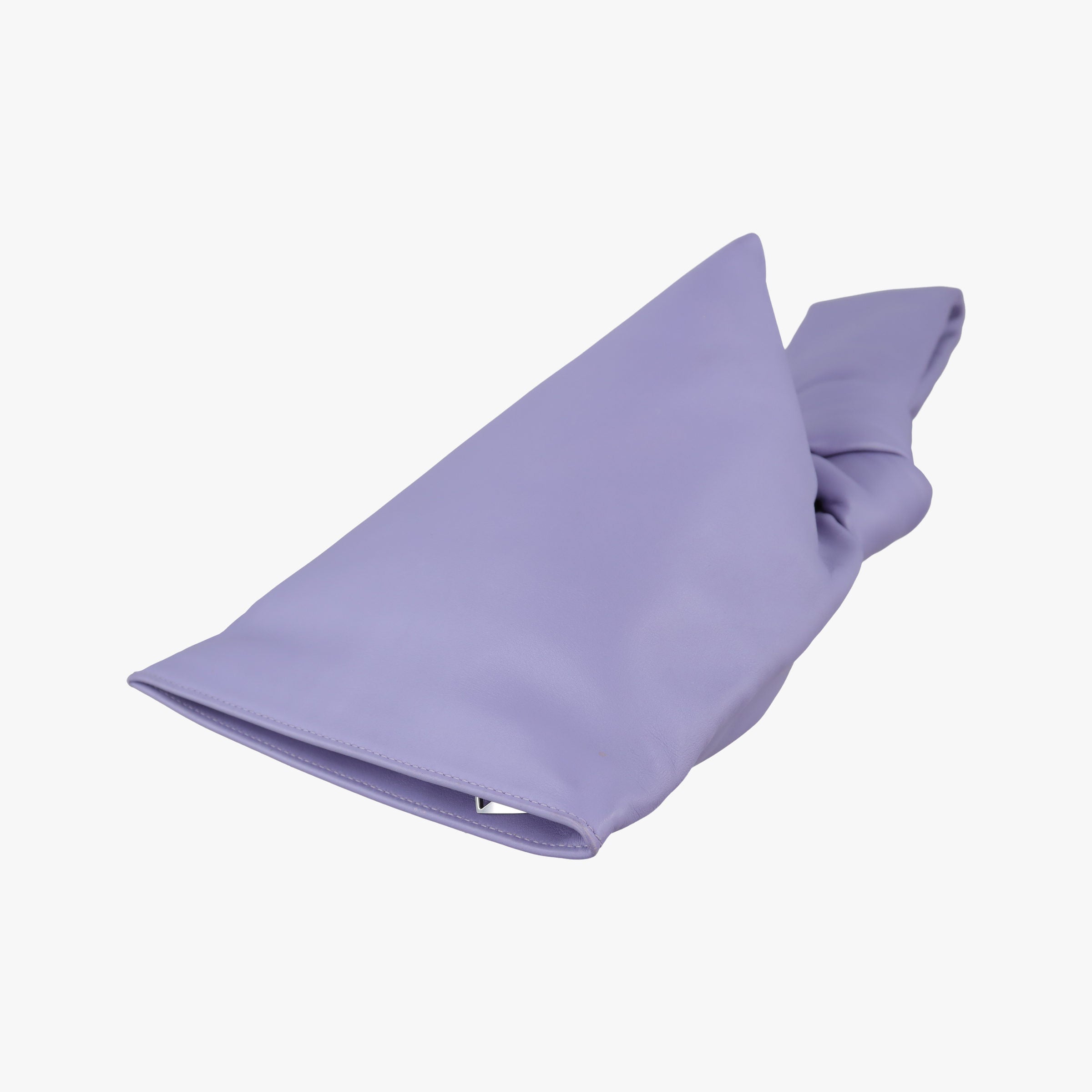 Pre-owned Bottega Veneta The TWIST Purple lambskin  clutchbag | stylenewstar
