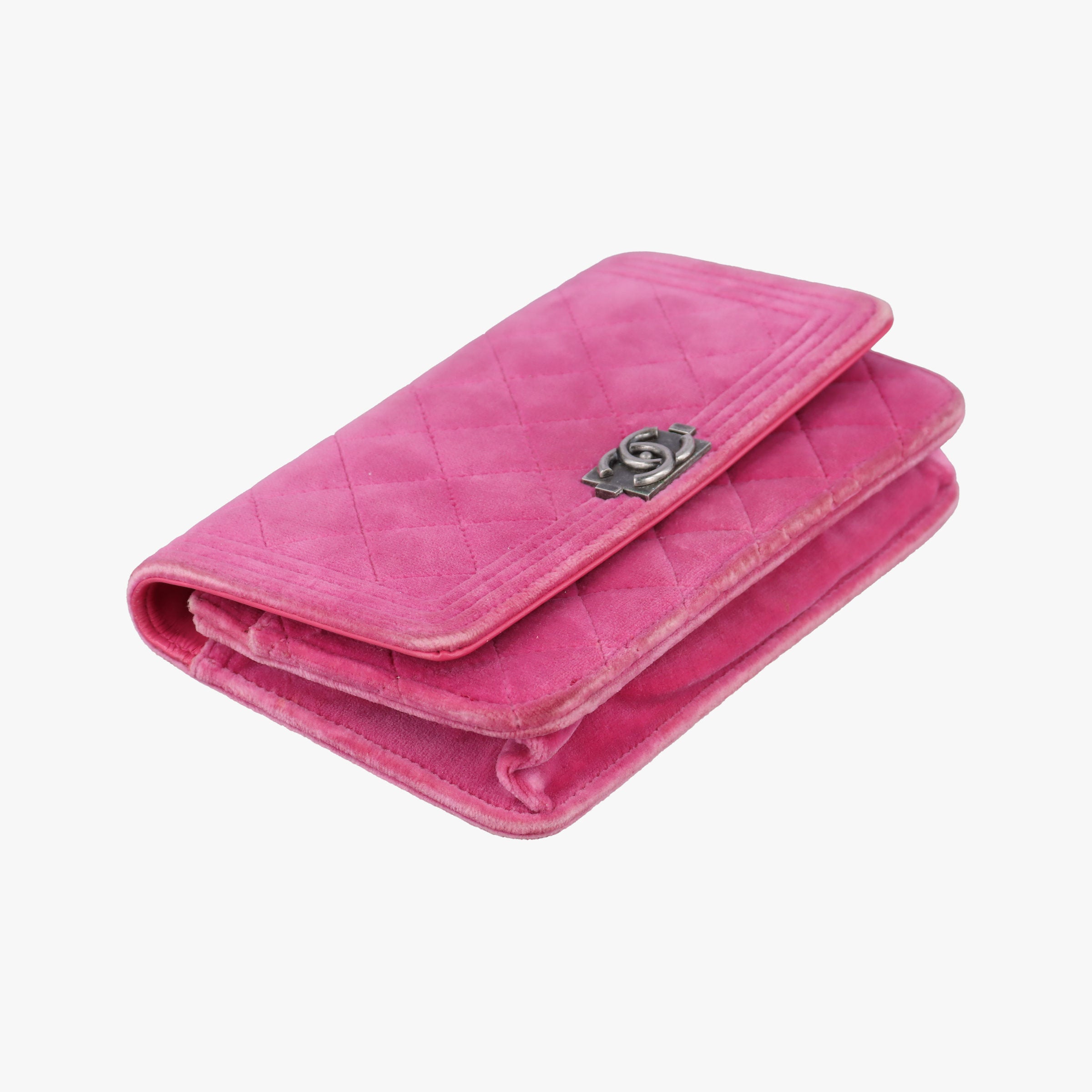 Secondhand Chanel BOY CHANEL Chain Wallet Rose velour A68911 shoulderbag | stylenewstar