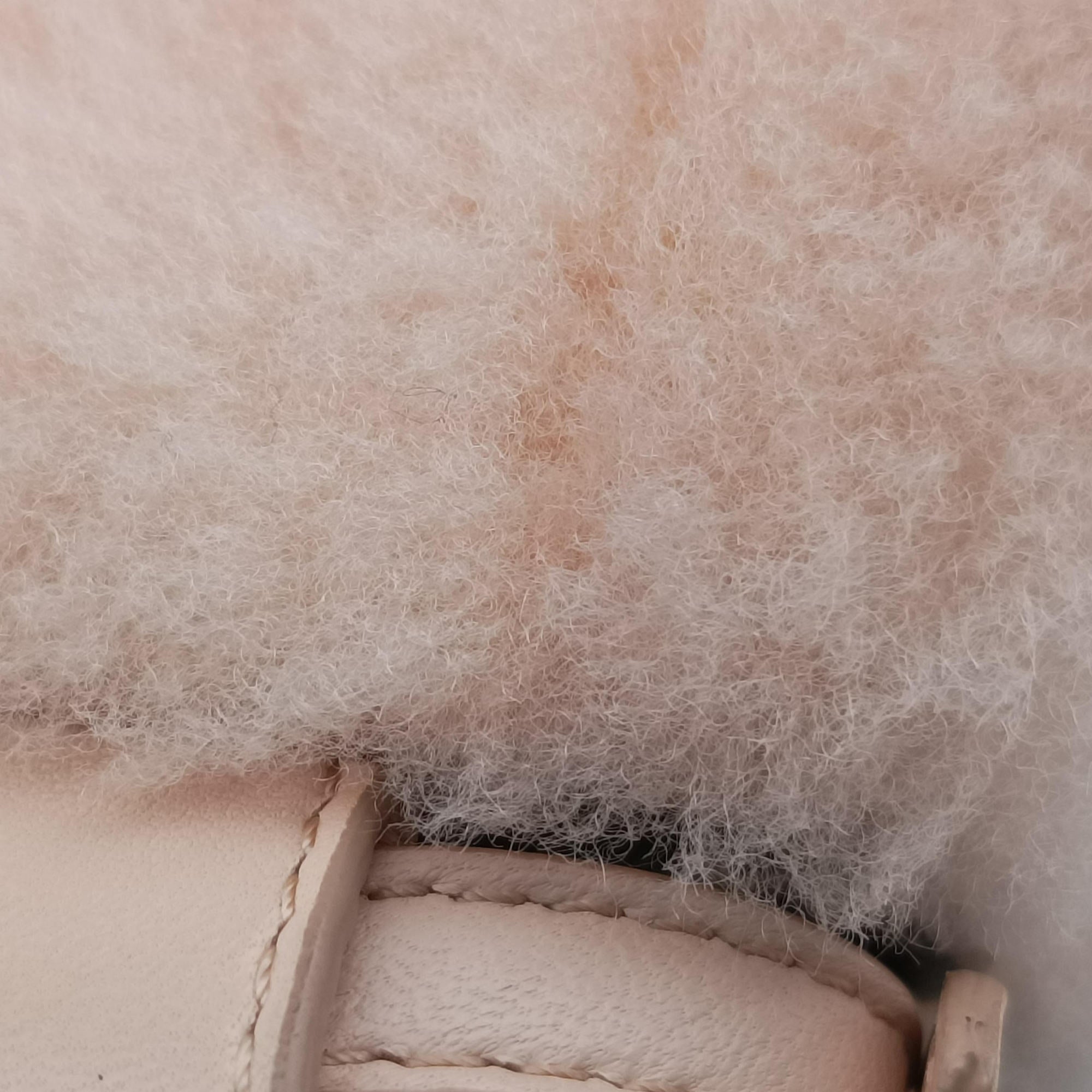 Pre-owned Fendi Micro Peekaboo Pink Leather × Pile 8M0355 shoulderbag | stylenewstar