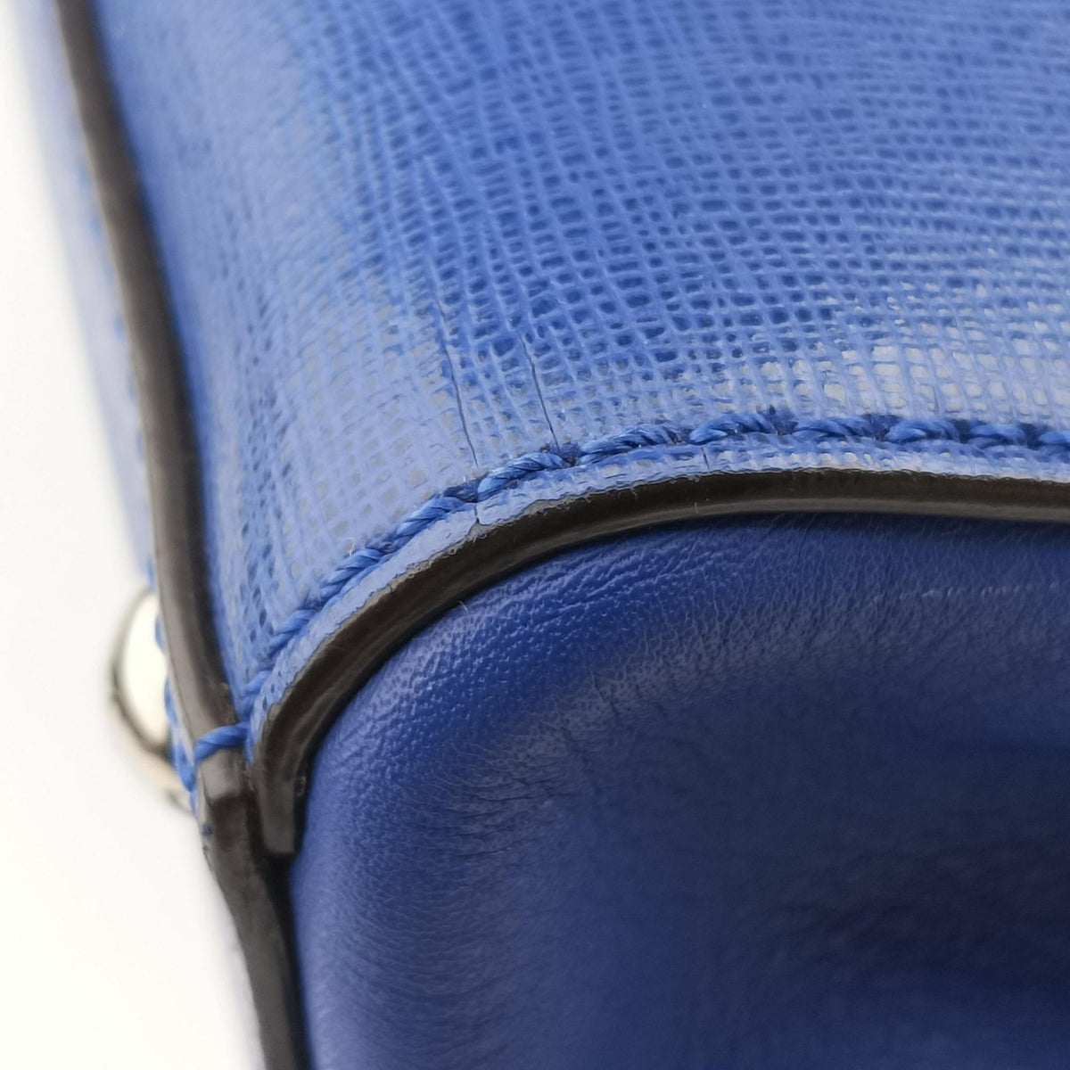 Vintage Fendi Petite 2 JOURS Blue Leather 8BH253 shoulderbag | stylenewstar