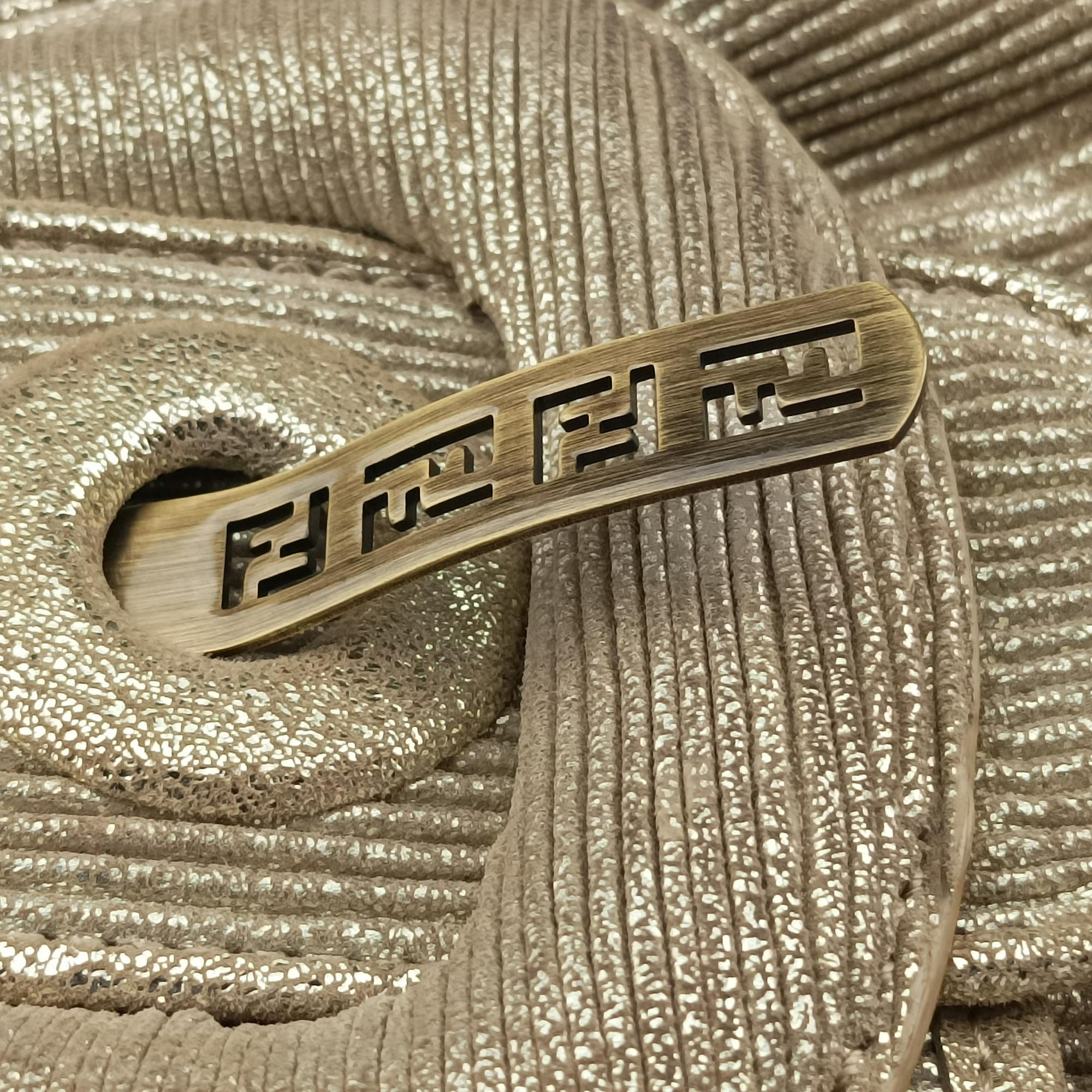 Pre-owned Fendi B Bag Golden Leather 8BN165 handbag | stylenewstar