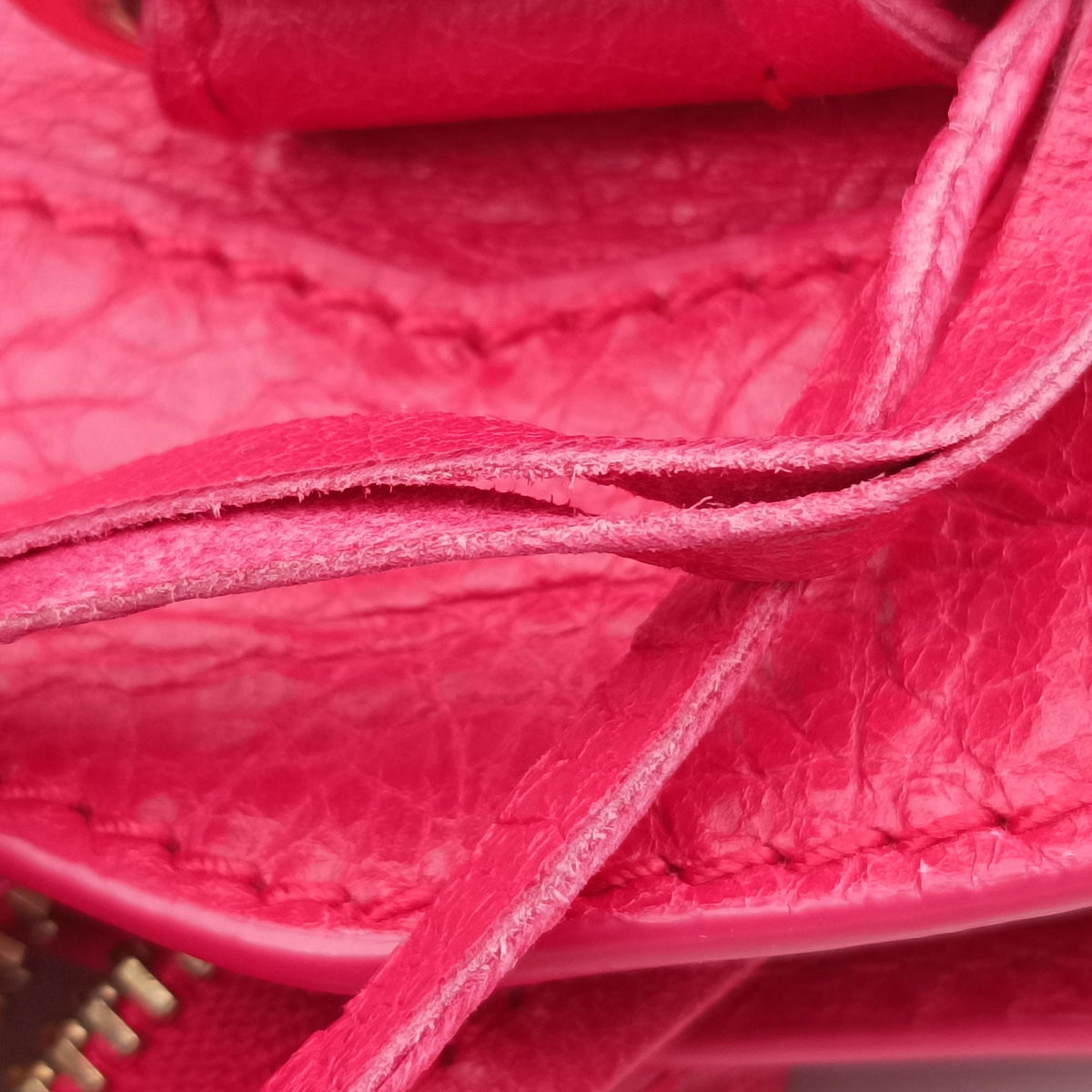 Vintage Balenciaga Electric Perforated Motorcycle City Red lambskin  shoulderbag | stylenewstar