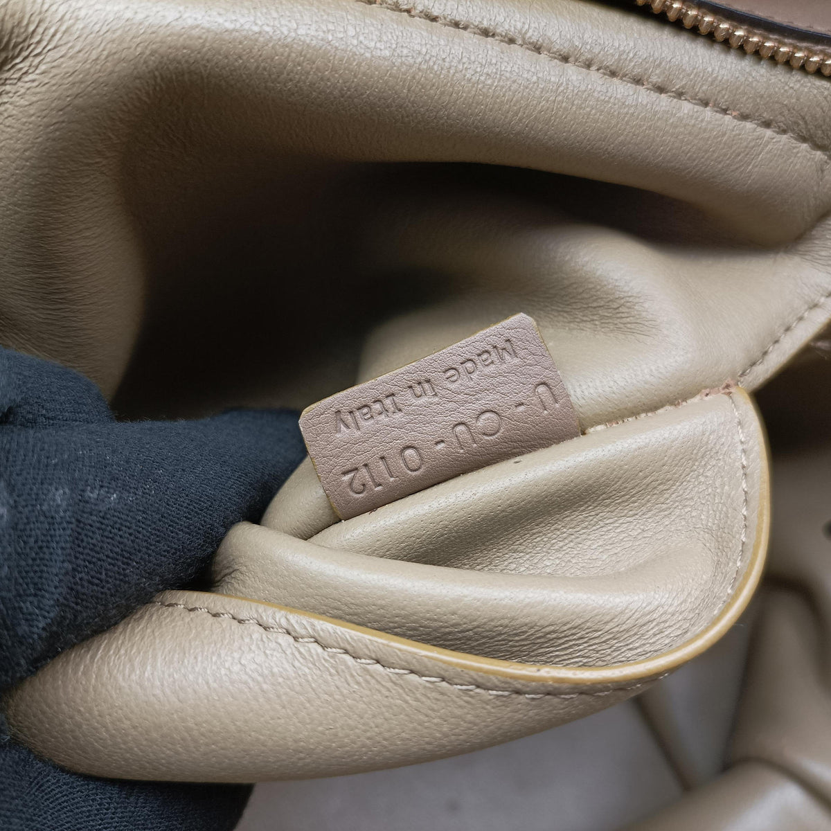Vintage Celine Trapeze Beige× Gray×brown Suede × leather  shoulderbag | stylenewstar