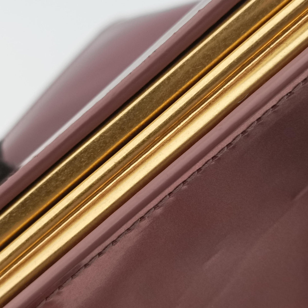 Secondhand Bottega Veneta Pyramid Sunset  Gold Leather  clutchbag | stylenewstar