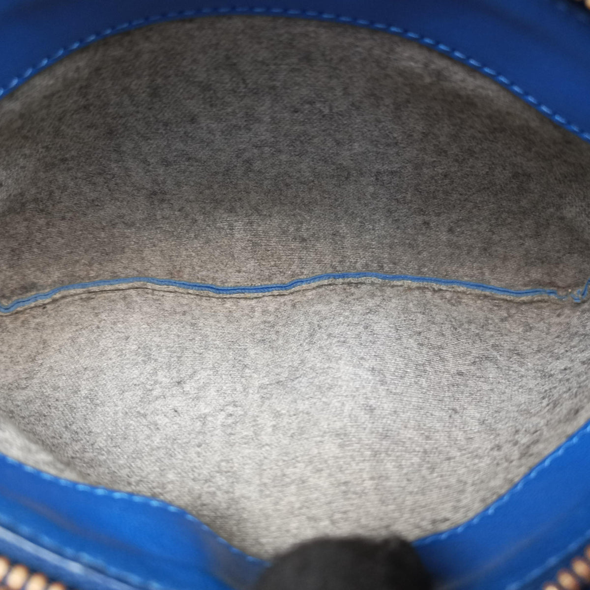 Pre-owned Celine TRIO Blue Leather  shoulderbag | stylenewstar