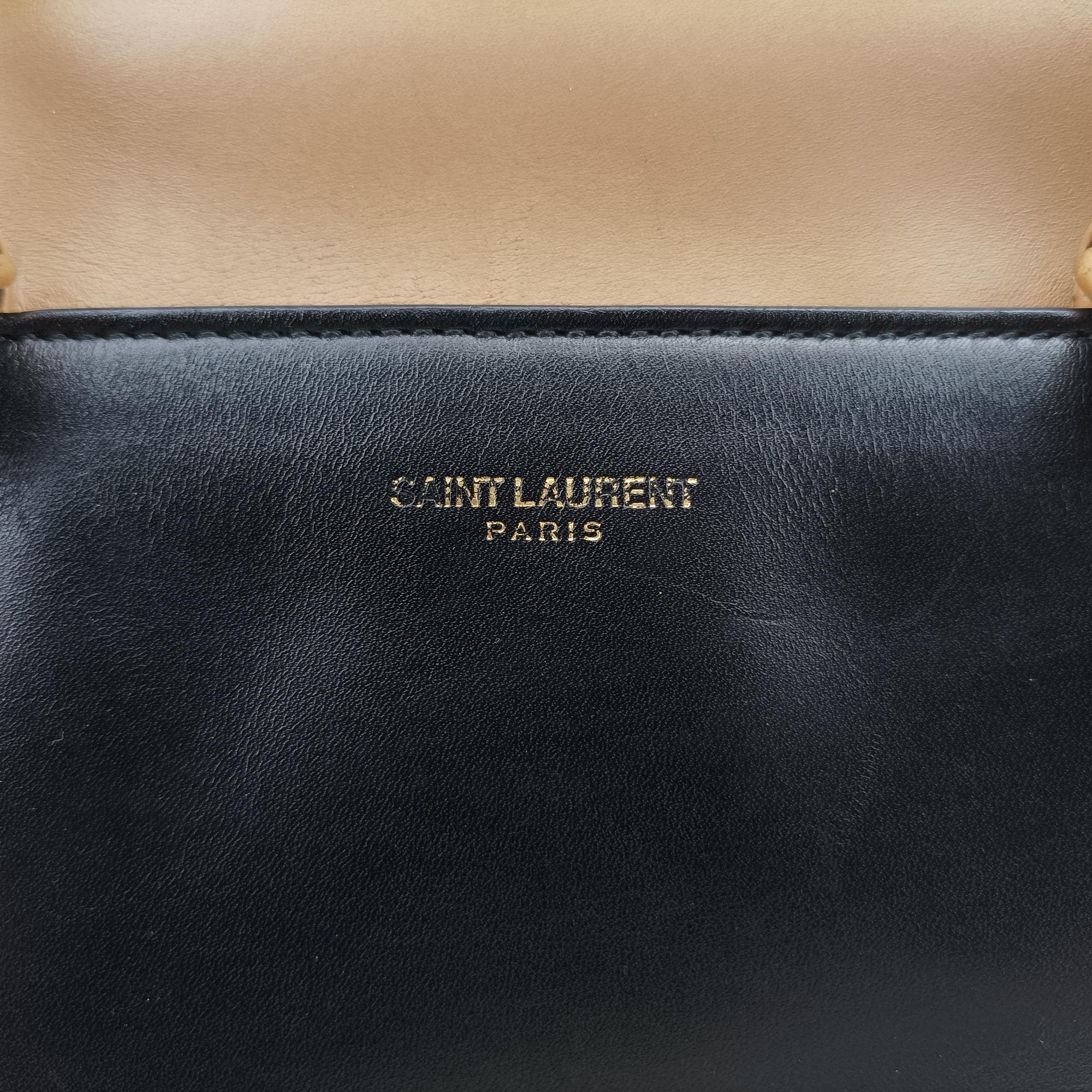 Vintage Yves Saint Laurent CLASSIC DUFFEL6 Black × Khaki Leather 322049 shoulderbag | stylenewstar
