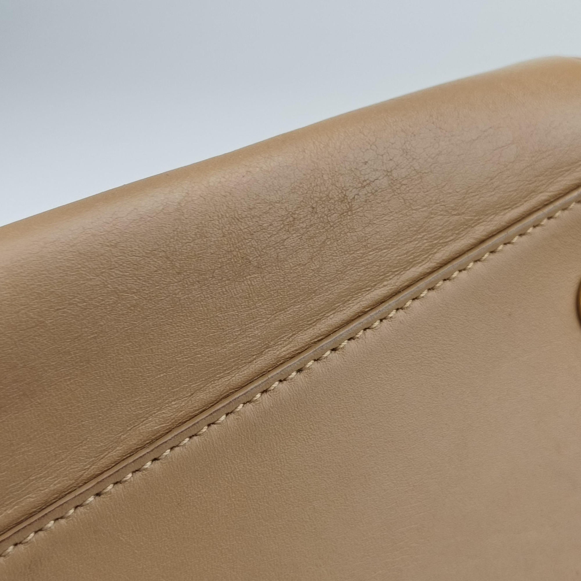 Vintage Yves Saint Laurent CLASSIC DUFFEL6 Black × Khaki Leather 322049 shoulderbag | stylenewstar