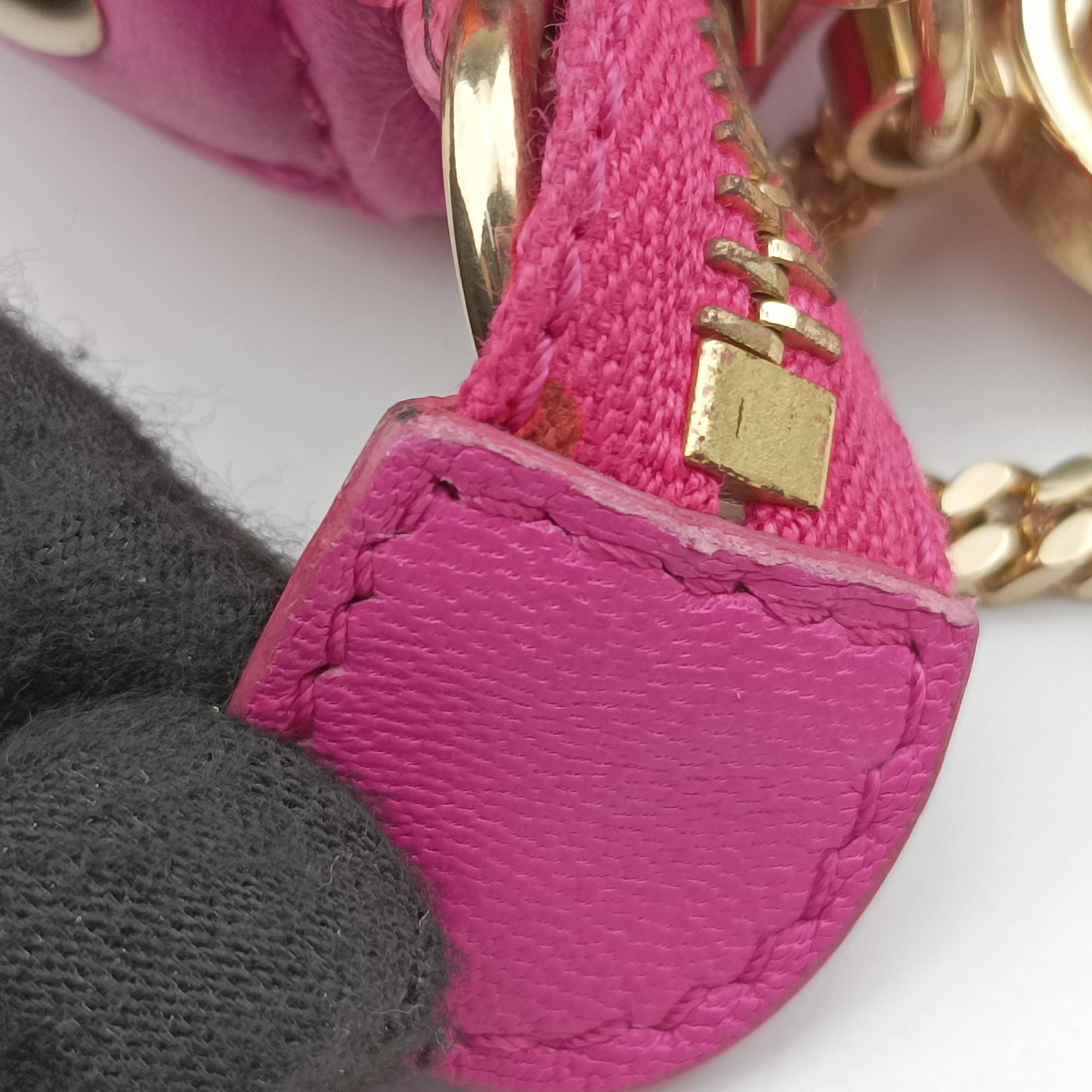 Pre-owned VERSACE Embroidered Vanitas Pink Leather  shoulderbag | stylenewstar