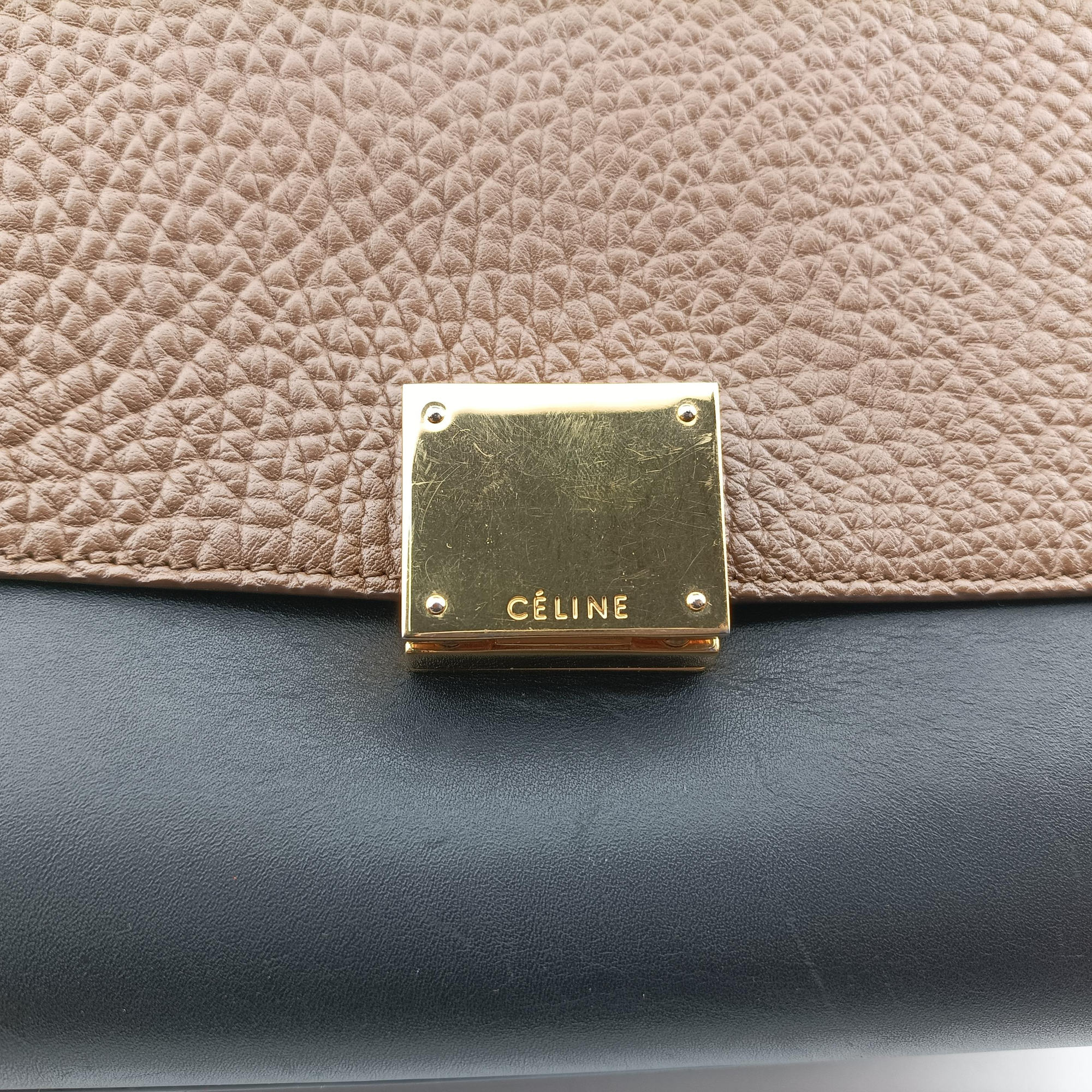 Pre-owned Celine Trapeze Beige×Black×Blue Suede × leather  shoulderbag | stylenewstar