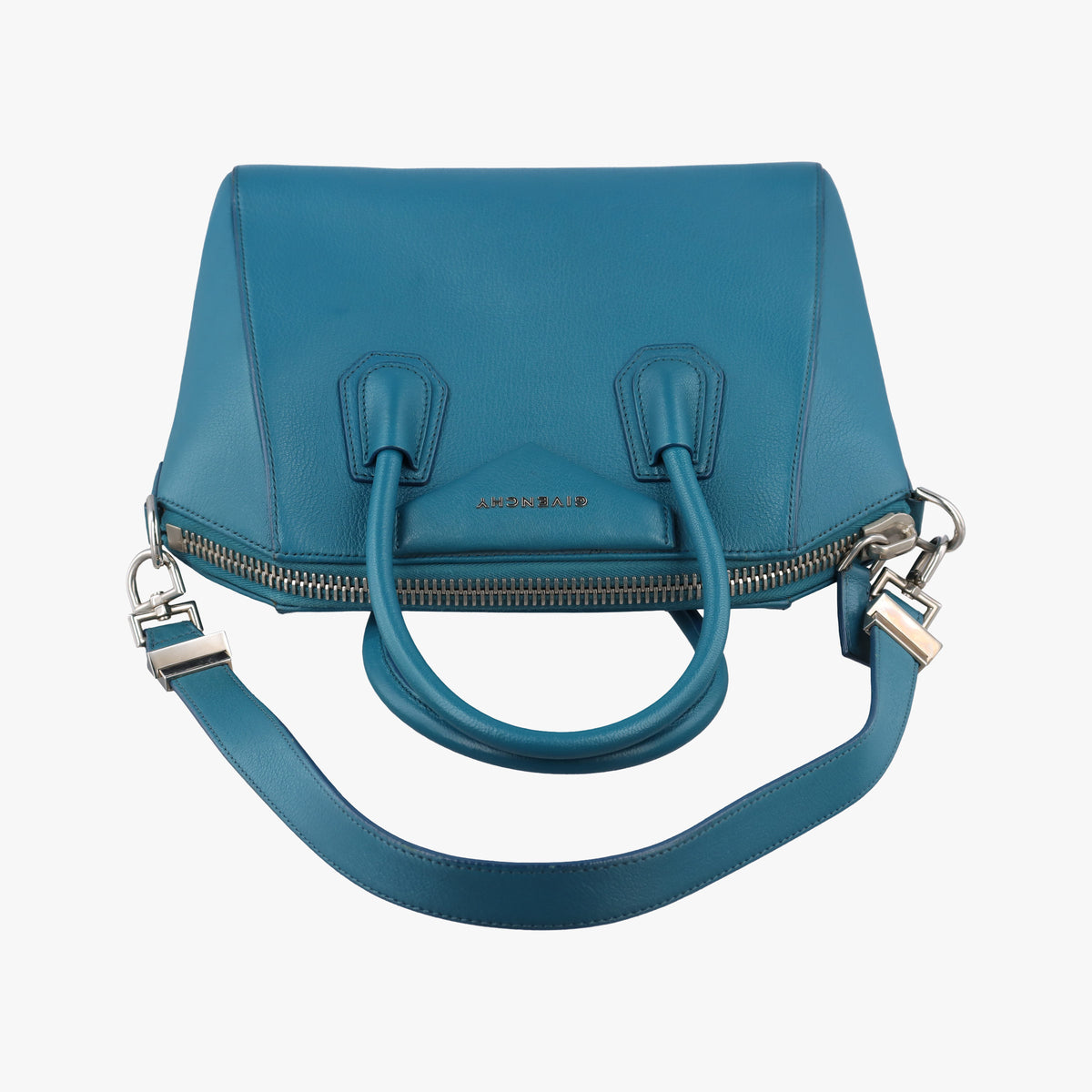 Secondhand Givenchy Antigona Blue leather  shoulderbag | stylenewstar
