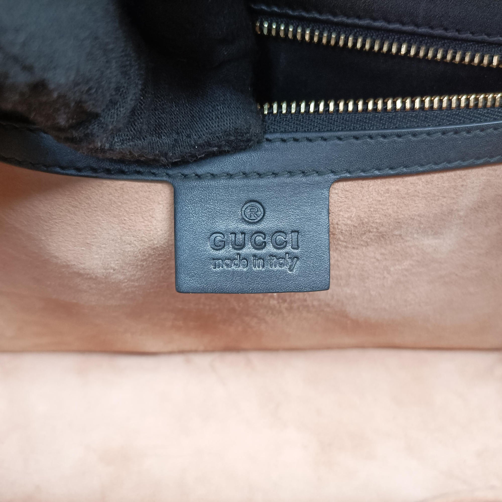 Vintage Gucci Sylvie Black×green×red Leather 421882 shoulderbag | stylenewstar