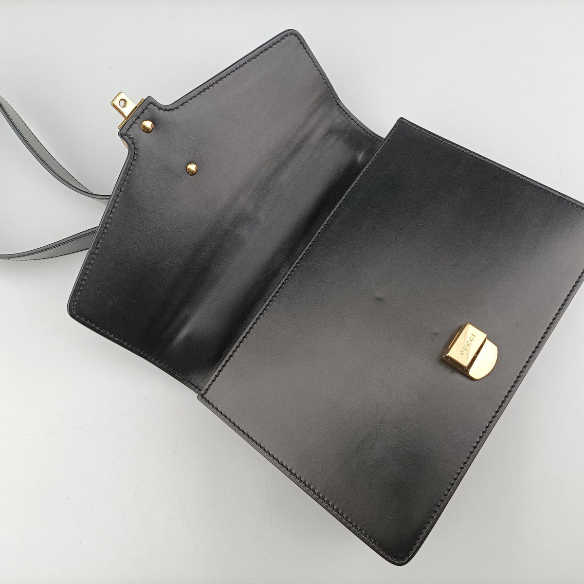 Vintage Gucci Sylvie Black×green×red Leather 421882 shoulderbag | stylenewstar