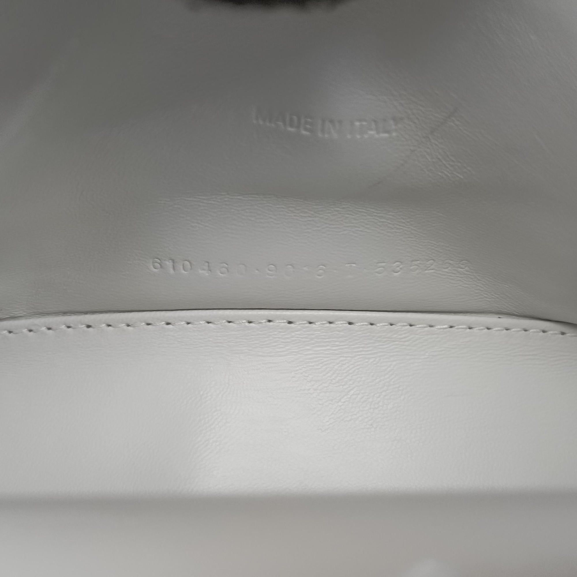 Pre-owned Balenciaga Hourglass White leather  shoulderbag | stylenewstar