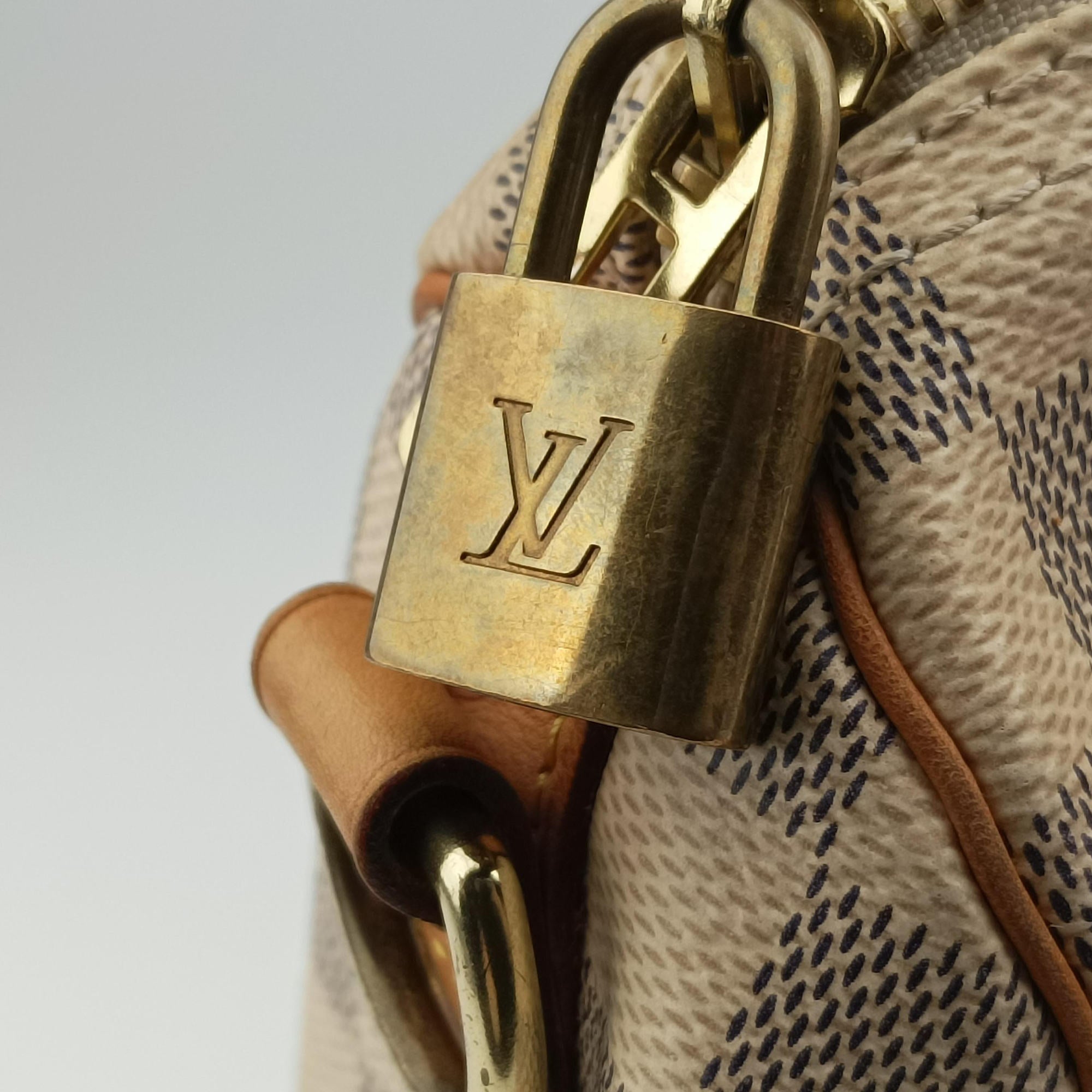 Secondhand Louis Vuitton Speedy 30 AZUR Damier Canvas N41533 shoulderbag | stylenewstar