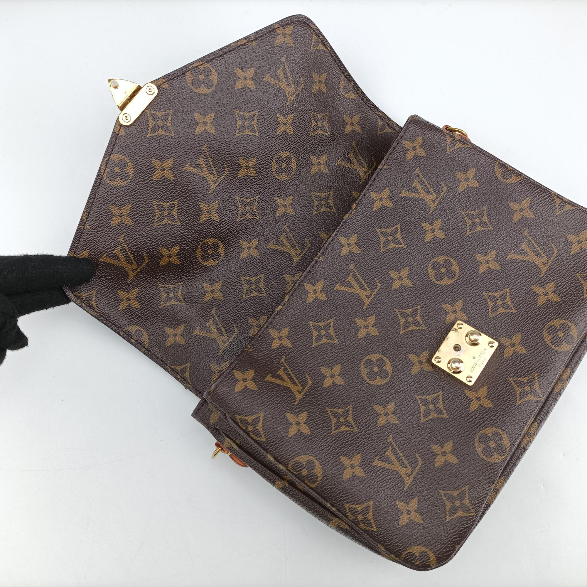 Pre-owned Louis Vuitton Pochette Metis MM Brown Monogram Canvas M44875 shoulderbag | stylenewstar