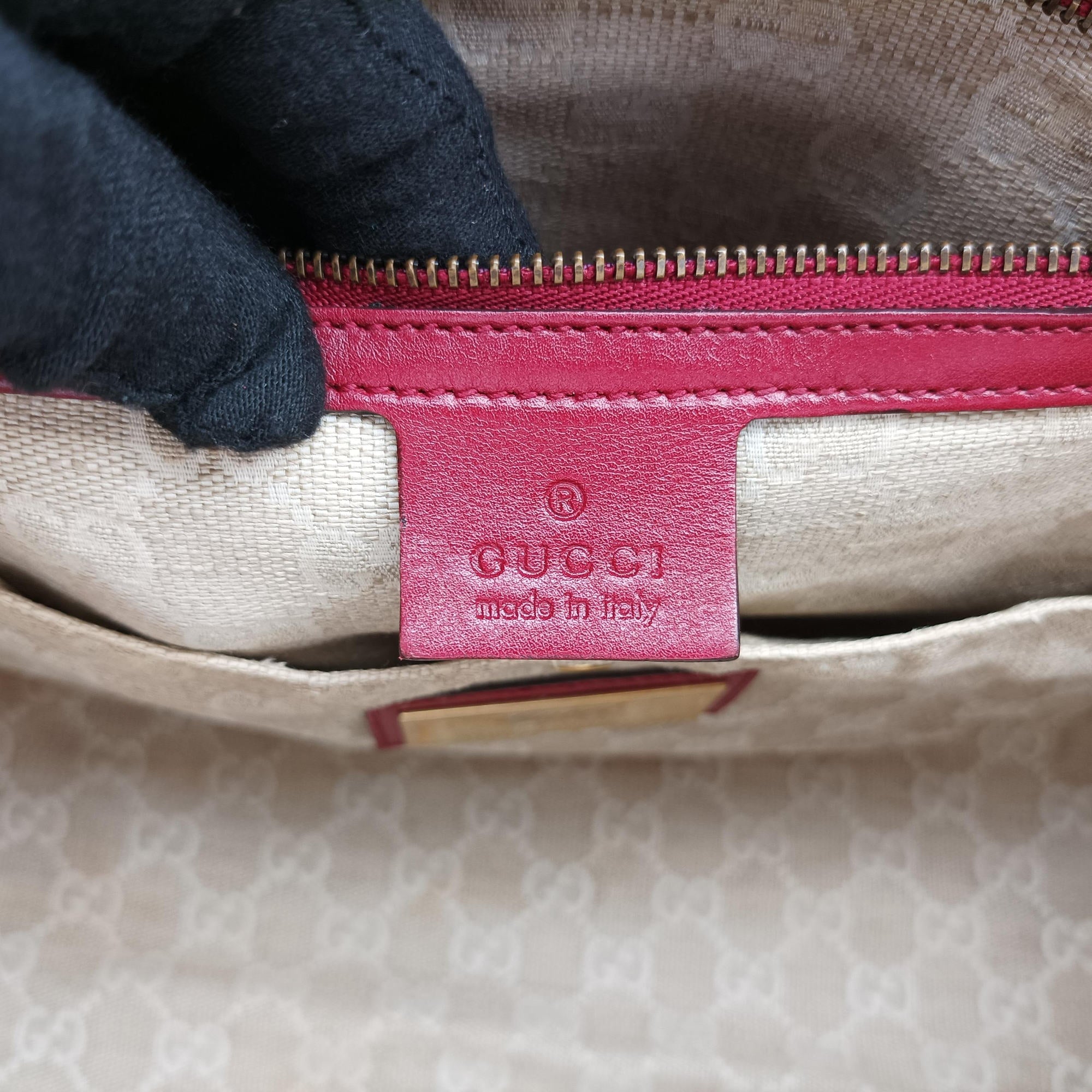 Pre-owned Gucci Bright Bit Red Patent Leather 319795 shoulderbag | stylenewstar