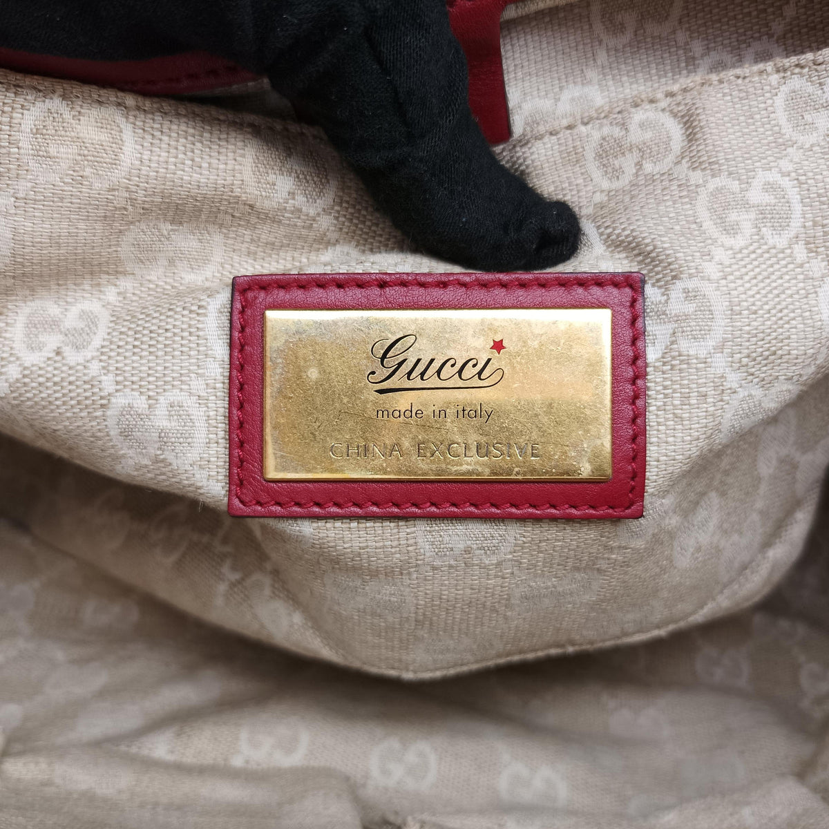 Pre-owned Gucci Bright Bit Red Patent Leather 319795 shoulderbag | stylenewstar