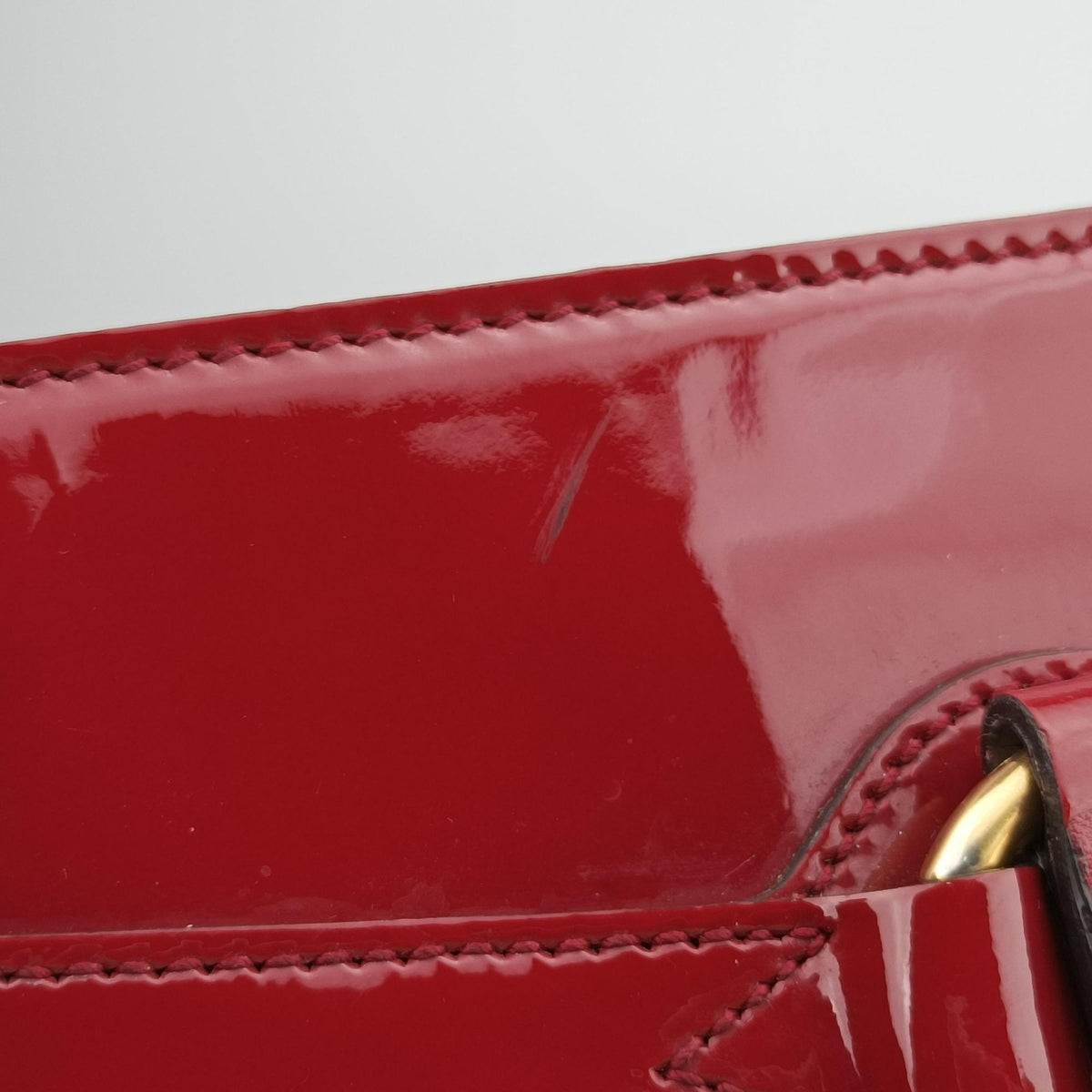 Pre-owned Gucci Bright Bit Red Patent Leather 319795 shoulderbag | stylenewstar