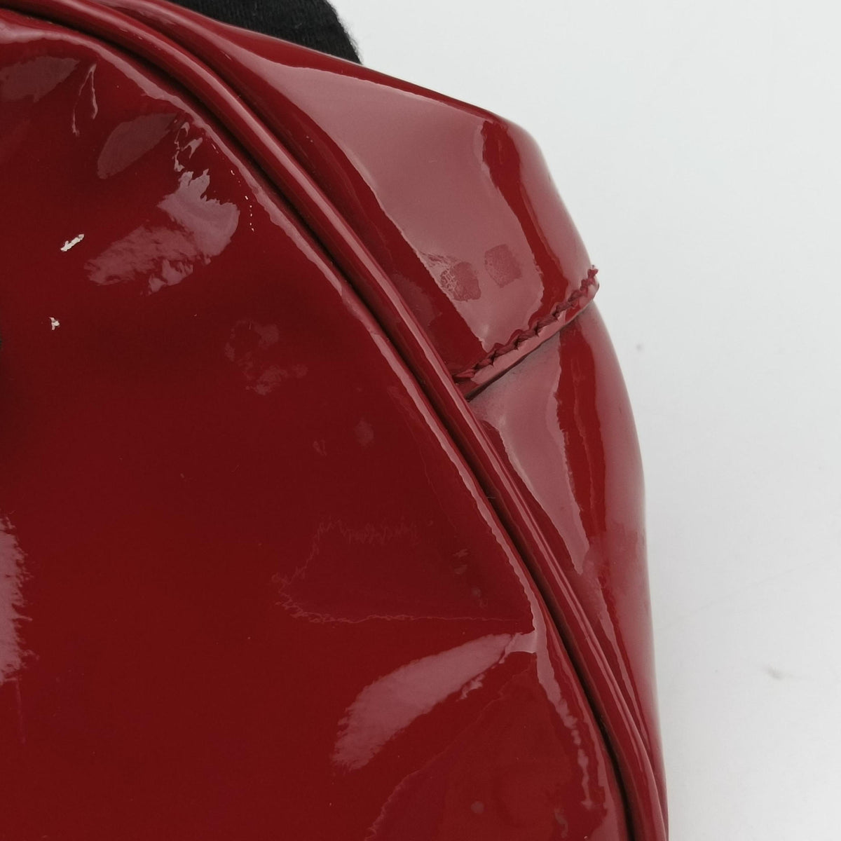 Pre-owned Gucci Bright Bit Red Patent Leather 319795 shoulderbag | stylenewstar