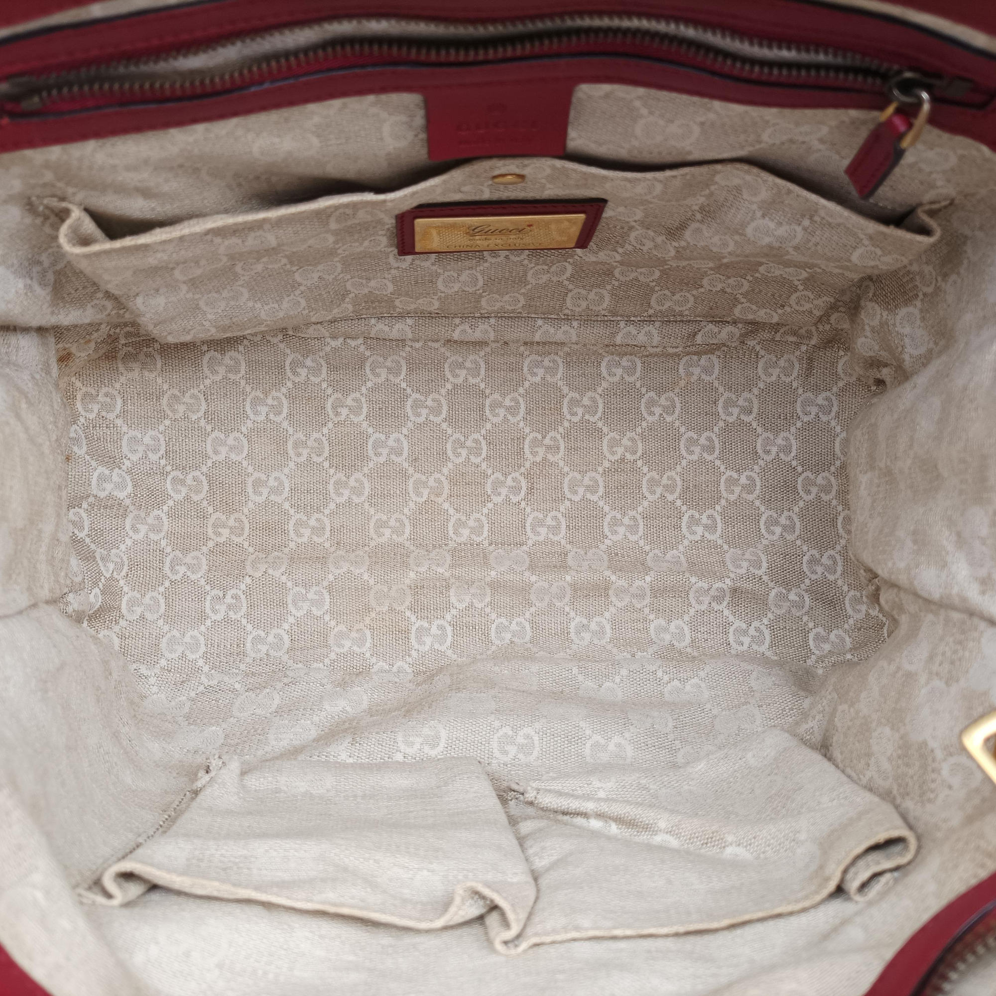 Pre-owned Gucci Bright Bit Red Patent Leather 319795 shoulderbag | stylenewstar