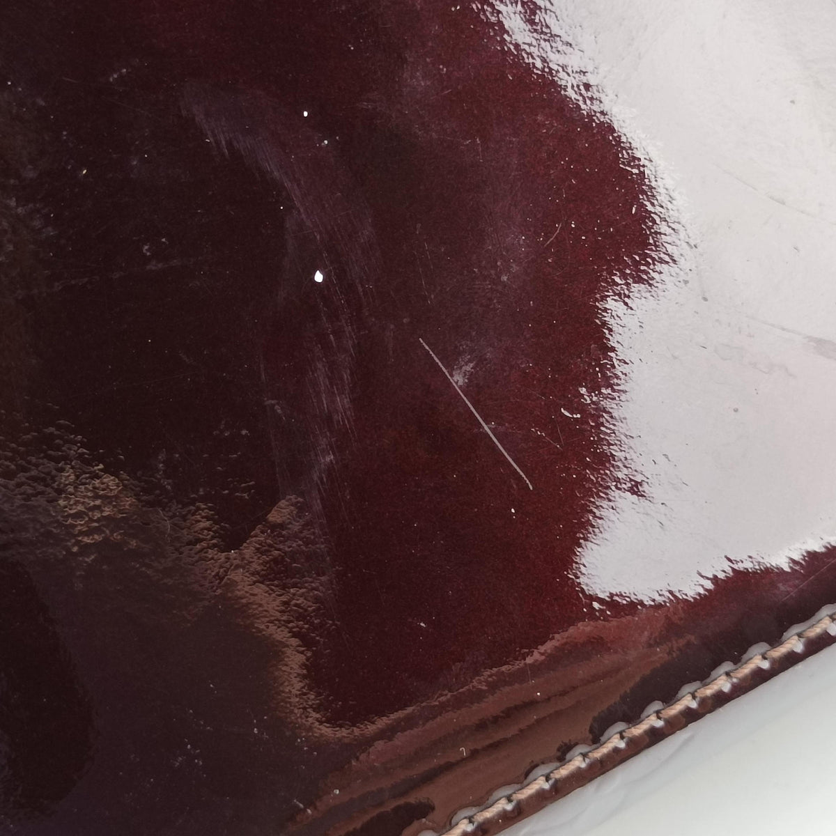 Secondhand Louis Vuitton Rosewood Avenue Amaranth Vernis M93510 shoulderbag | stylenewstar