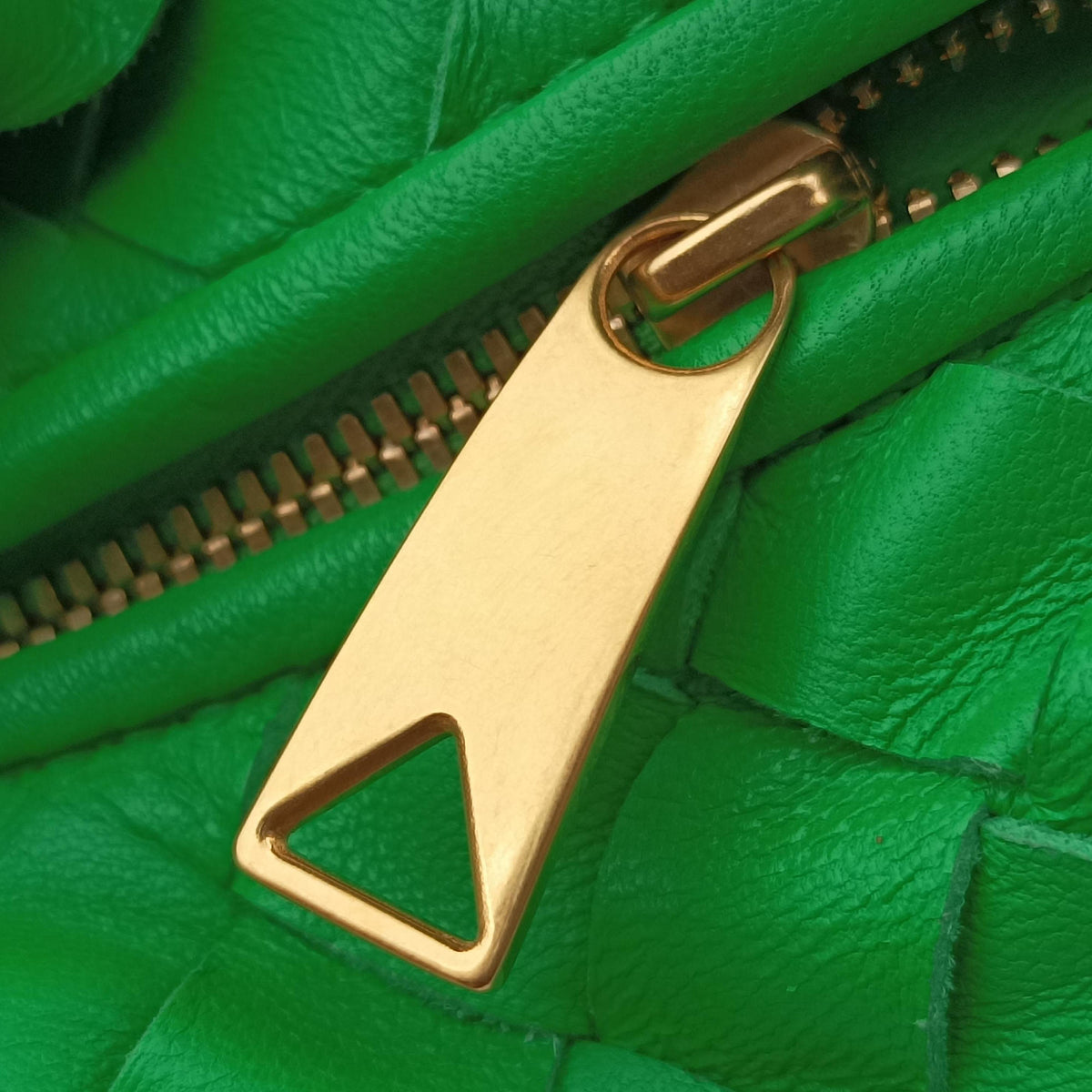 Pre-owned Bottega Veneta The Jodie Green lambskin  handbag | stylenewstar