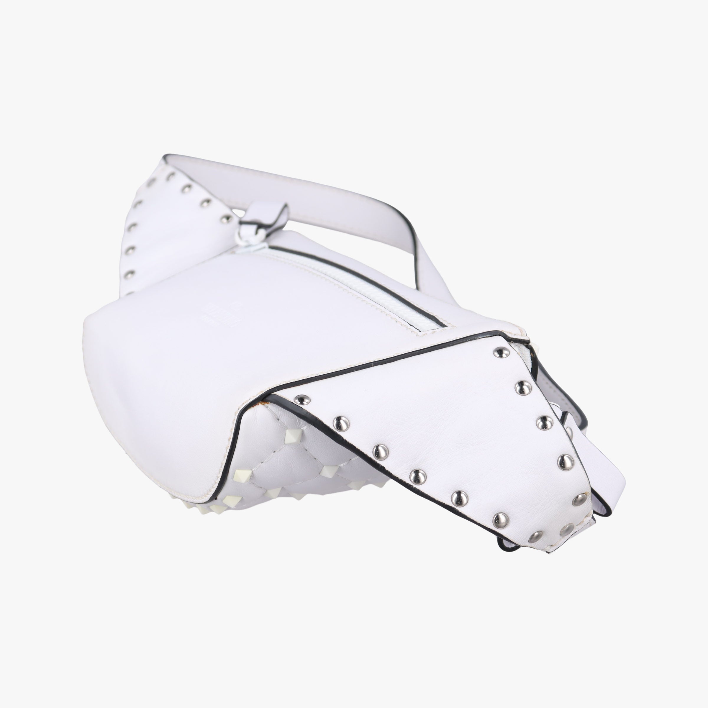 Pre-owned Valentino Rockstud White Leather  bum bag/waist bag | stylenewstar