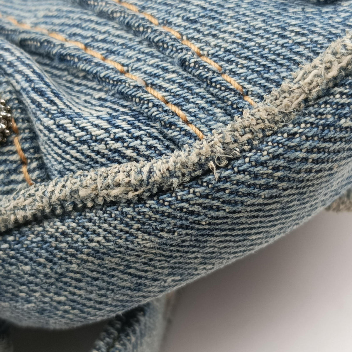 Pre-owned Balenciaga Le Cagole Blue denim  shoulderbag | stylenewstar